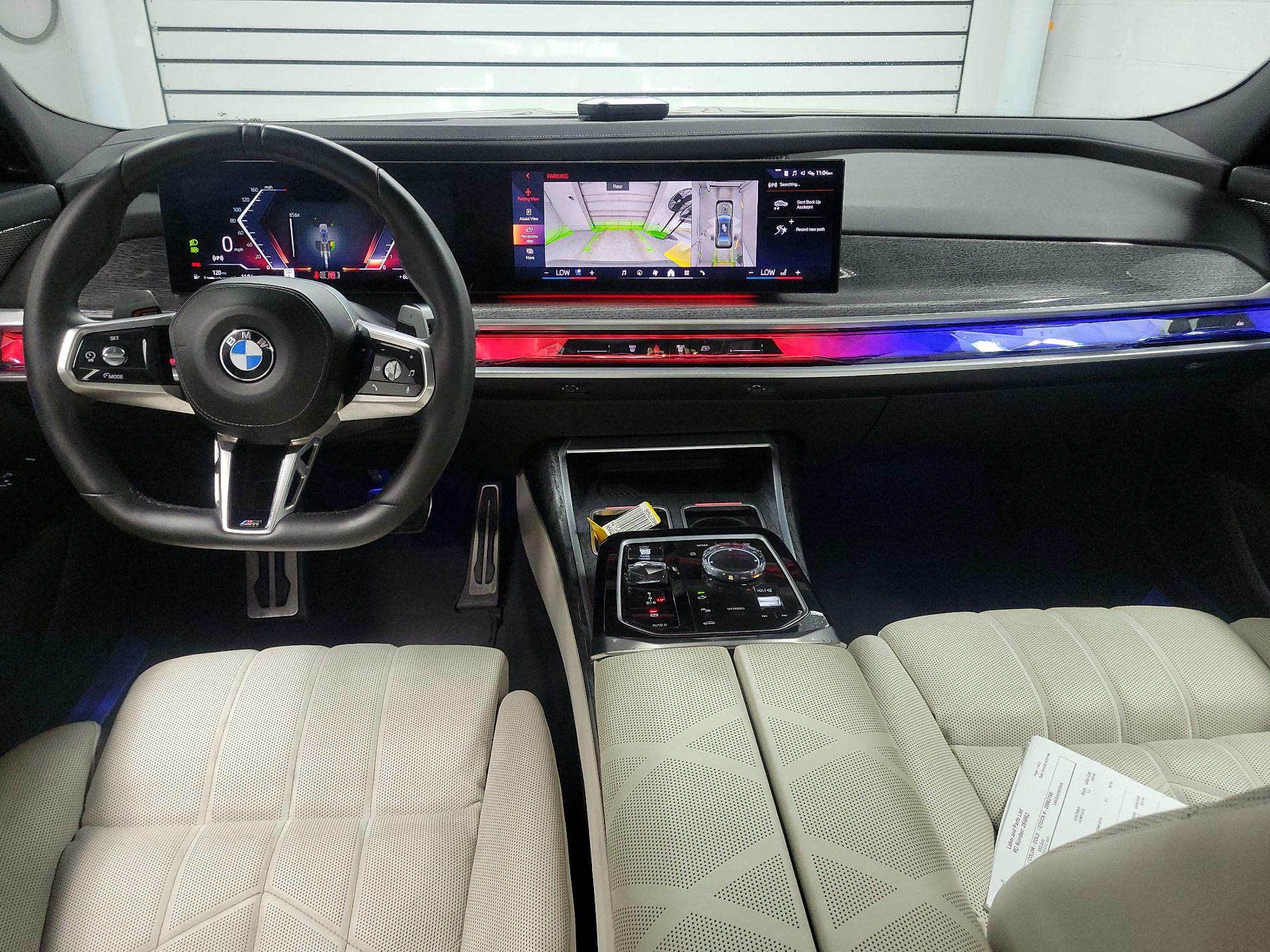 Thumbnail: 2023 BMW 7 Series - 9