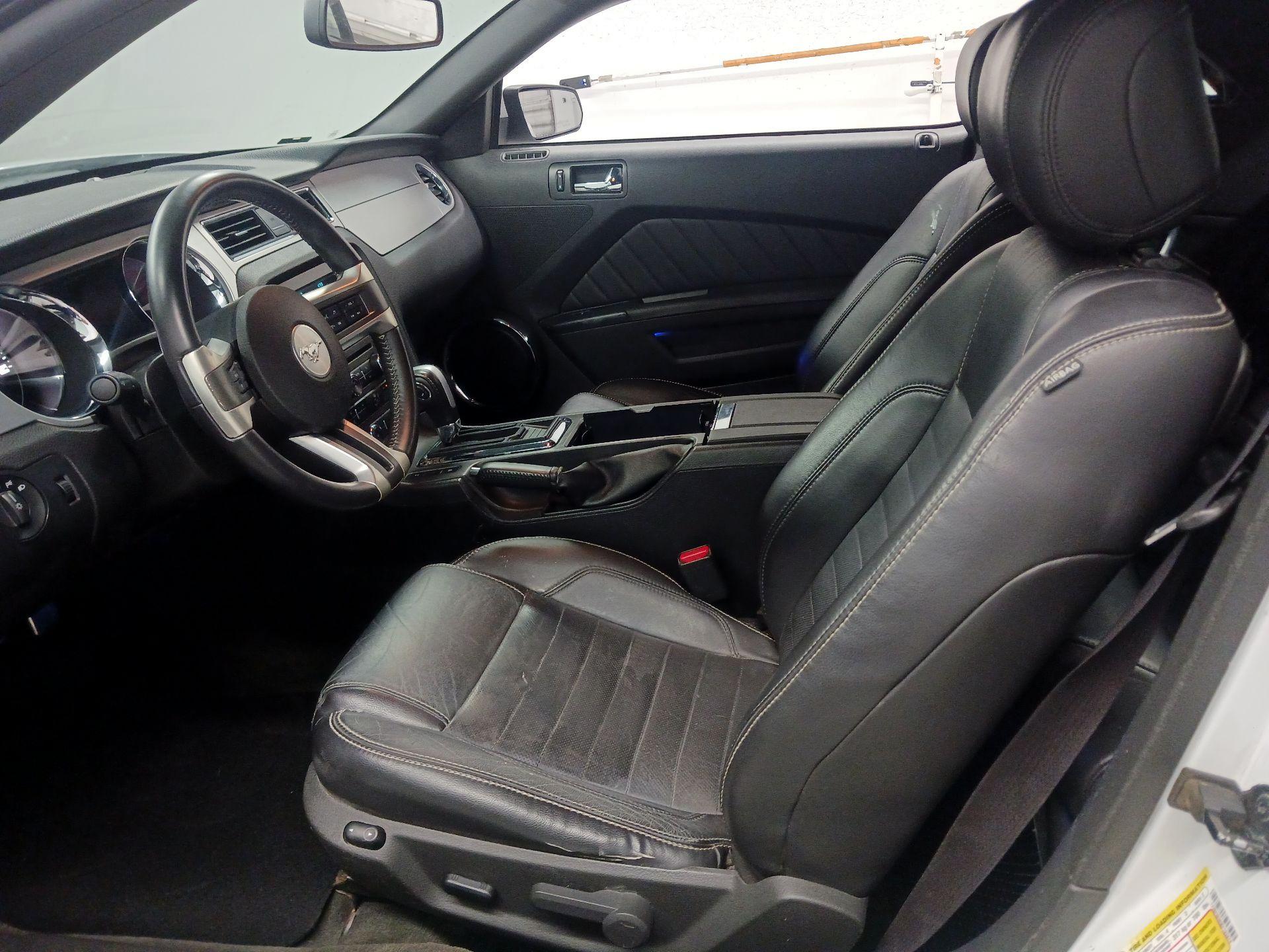 Thumbnail: 2014 Ford Mustang - 11