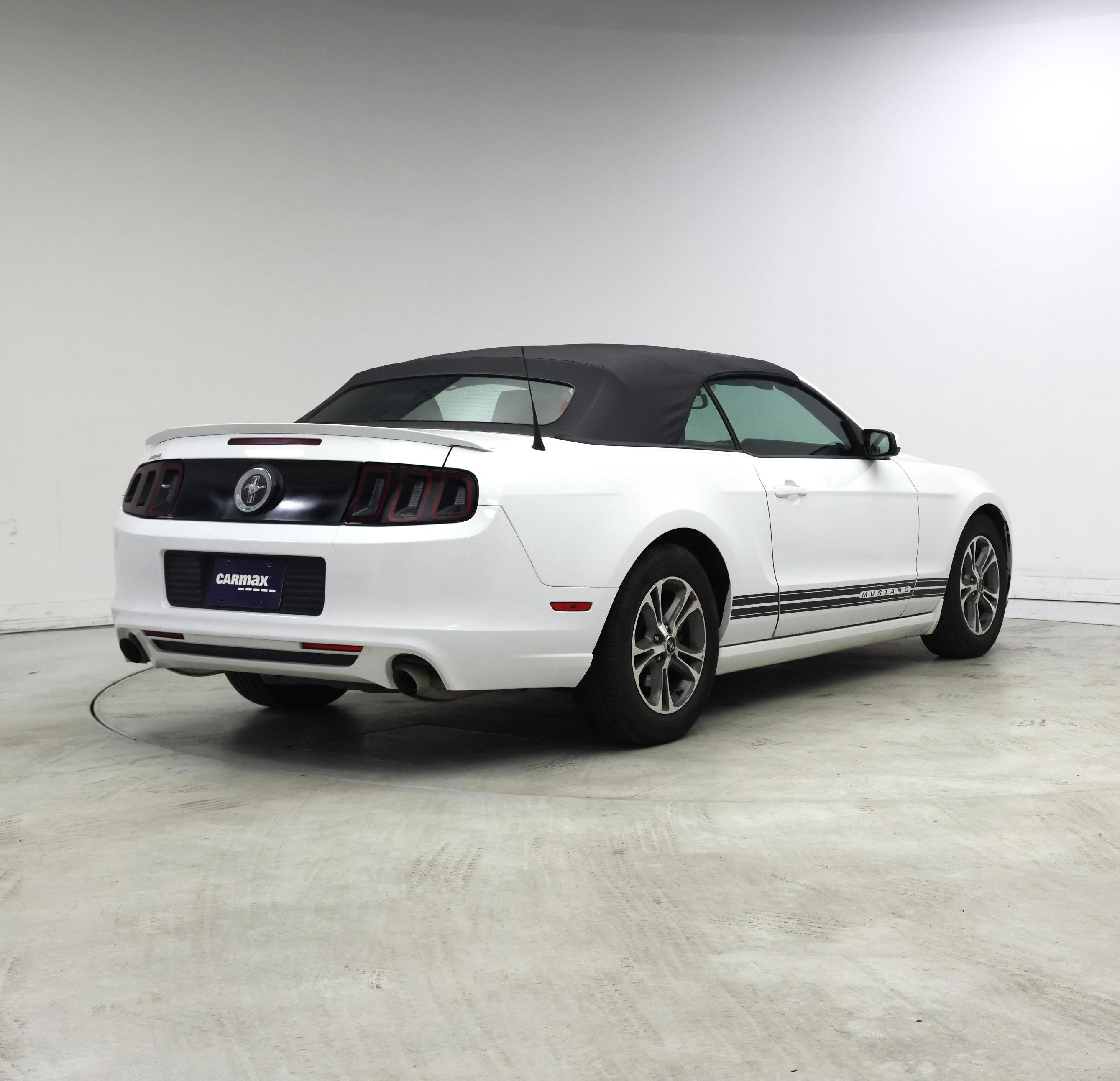 Thumbnail: 2014 Ford Mustang - 8