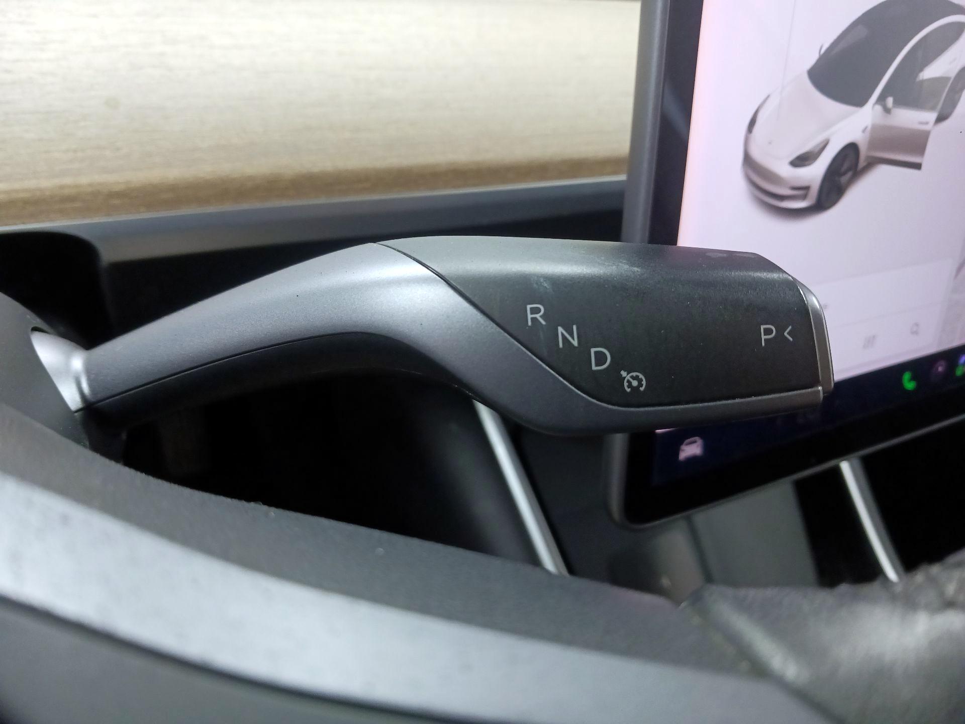 Thumbnail: 2020 Tesla Model 3 - 17