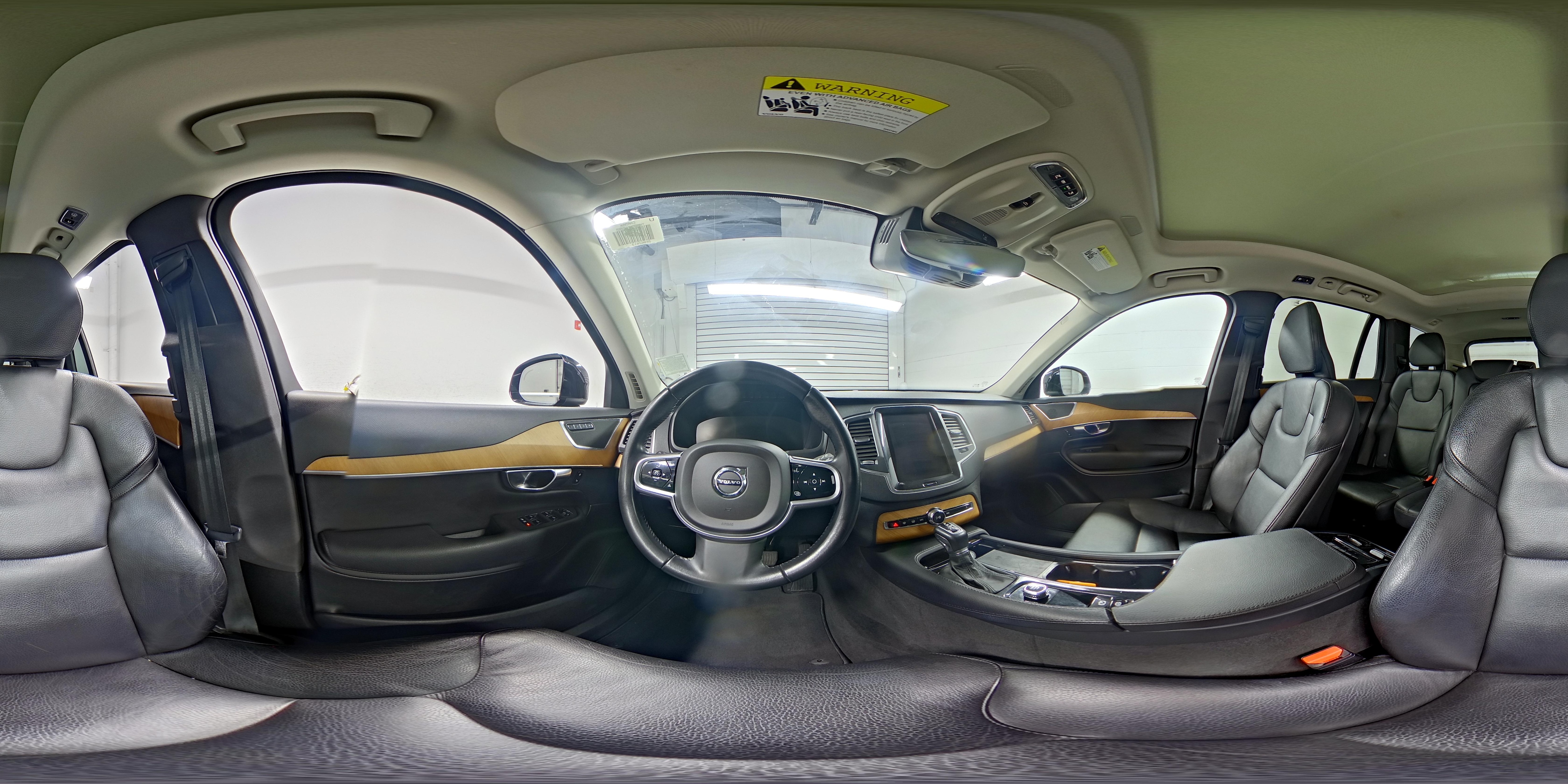 2022 Volvo XC90 Momentum - Photo 30