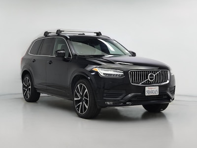 2022 Volvo XC90 T6 Momentum