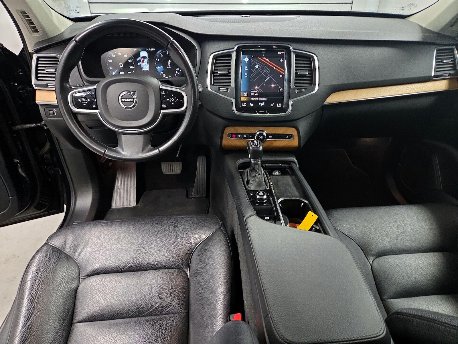 2022 Volvo XC90 Momentum - Photo 10