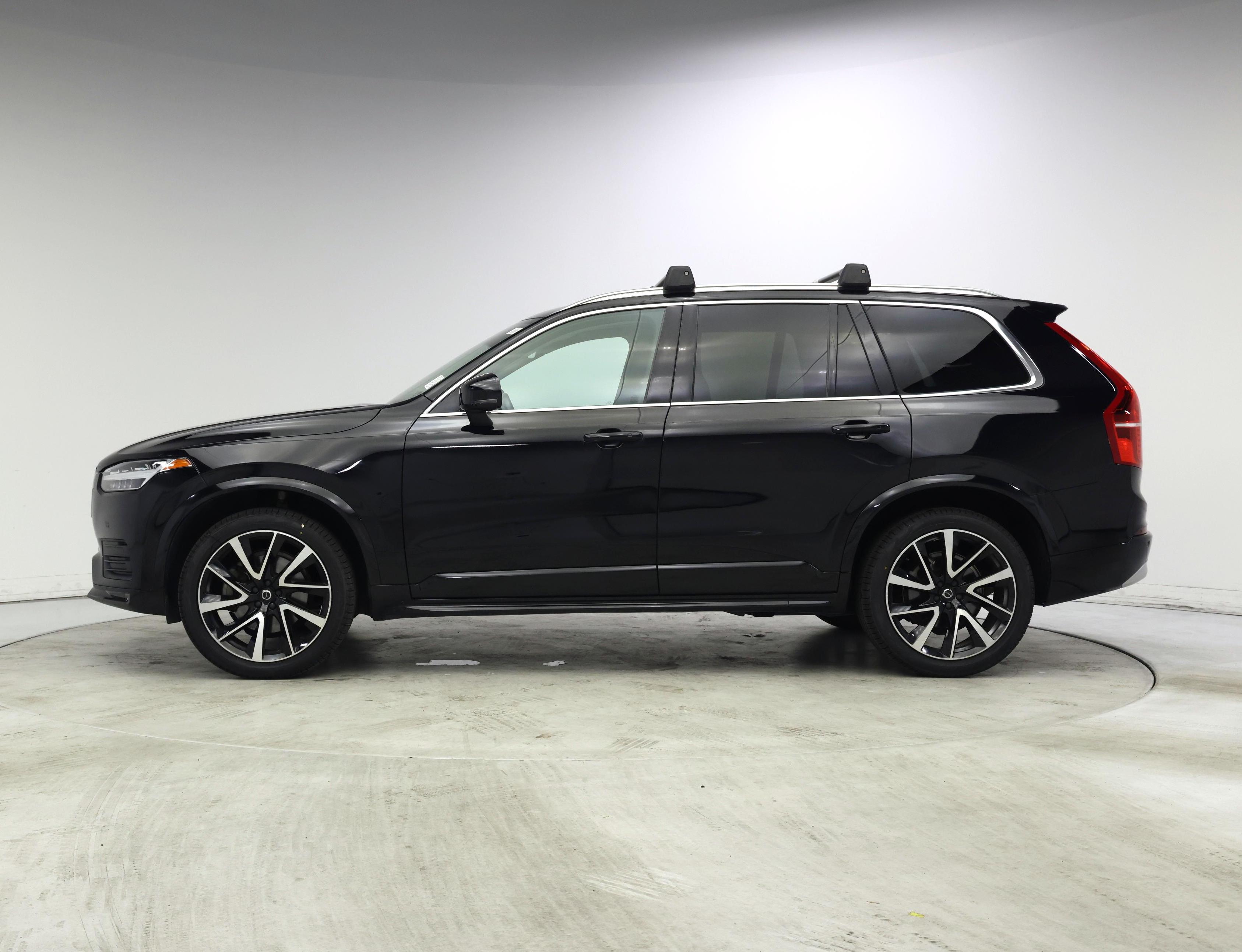 Thumbnail: 2022 Volvo XC90 - 3