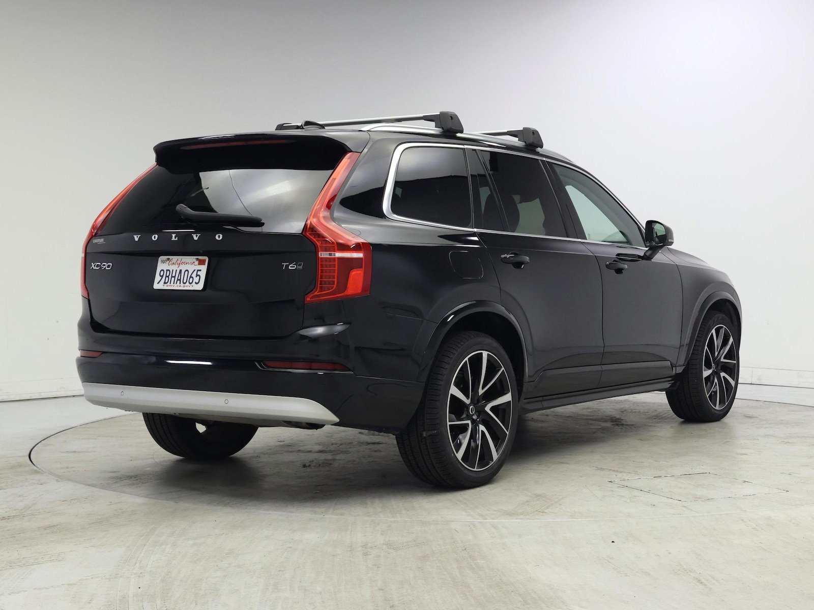 2022 Volvo XC90 Momentum - Photo 9