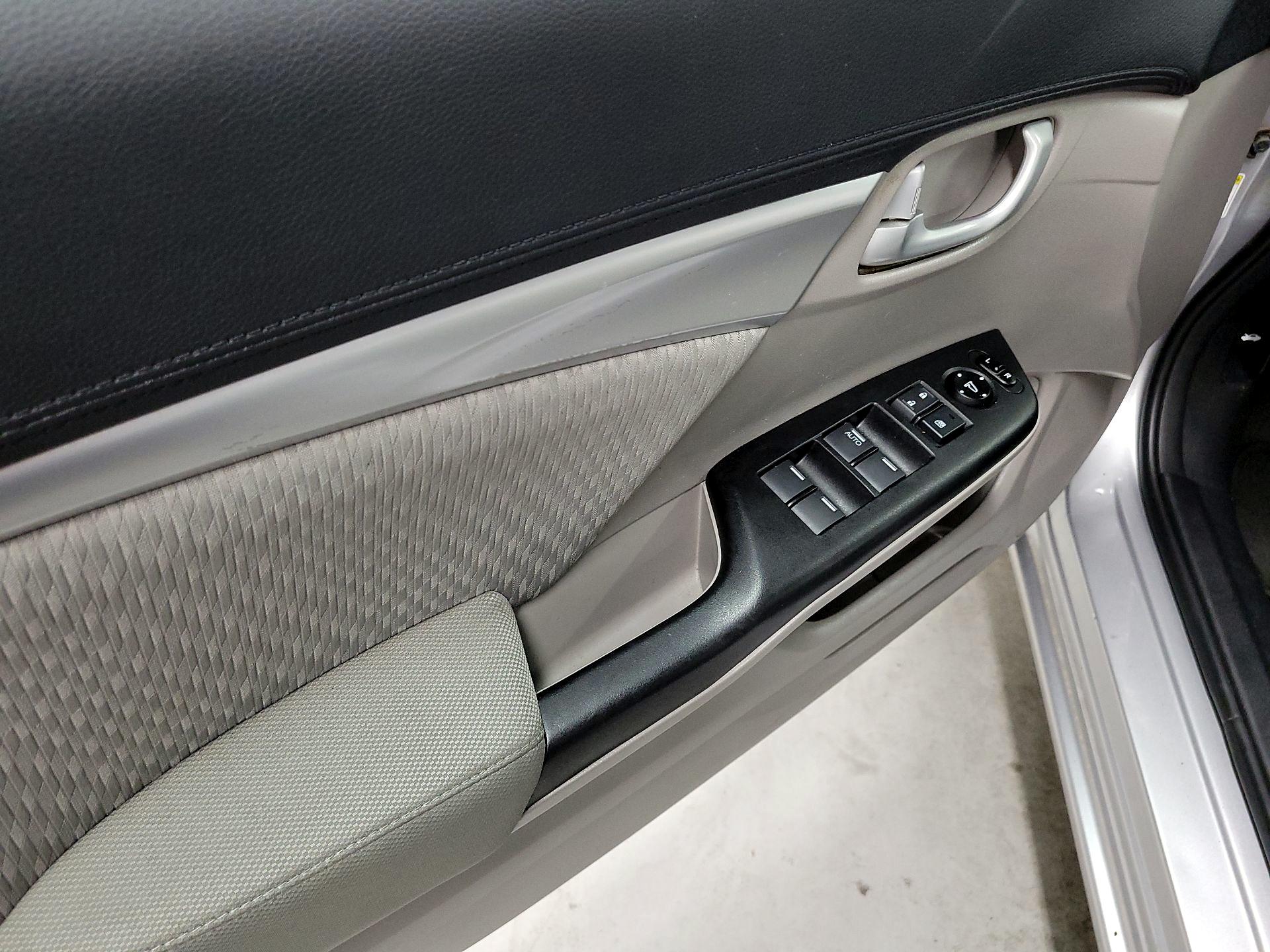 Thumbnail: 2014 Honda Civic - 12