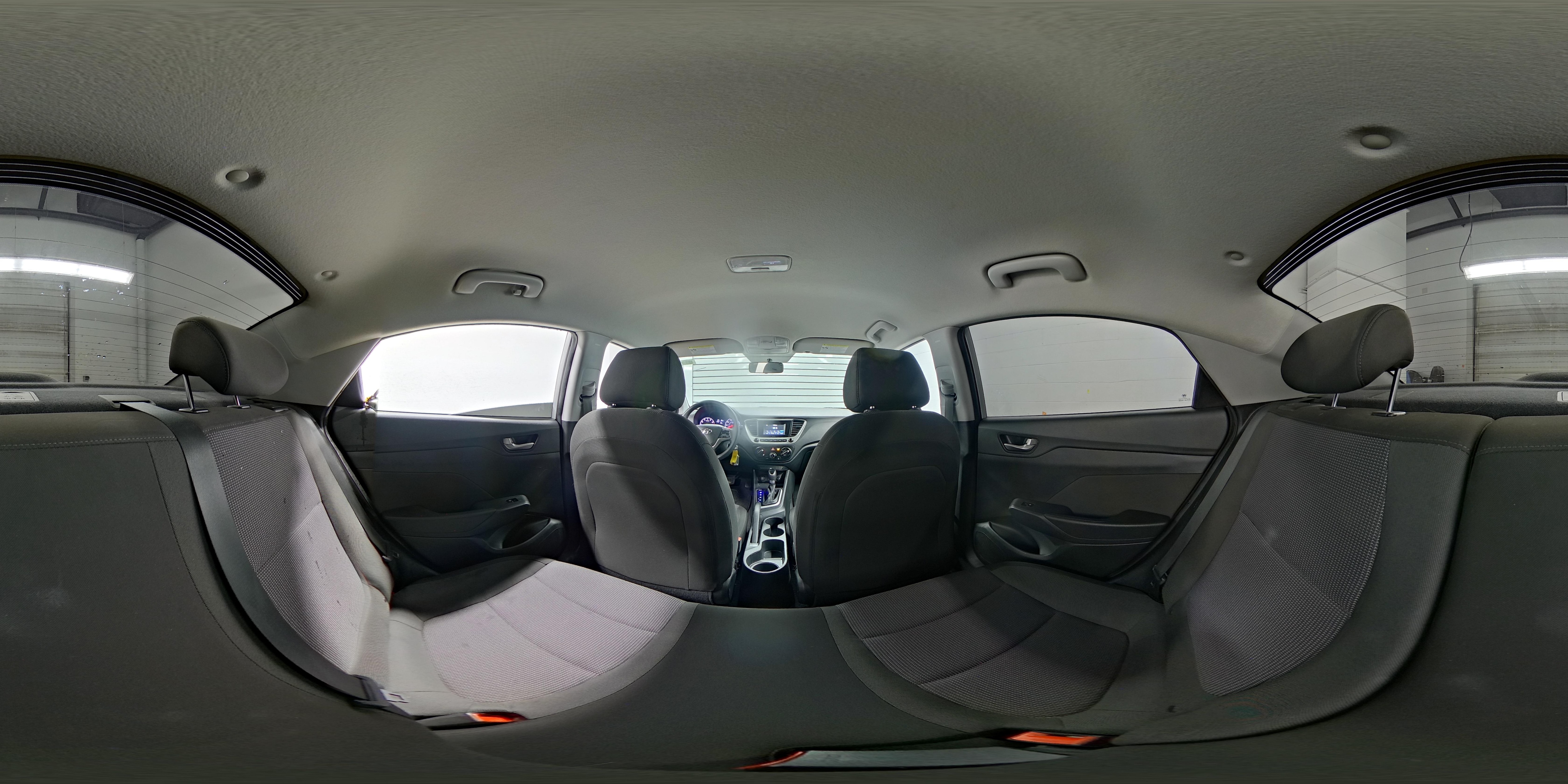 2020 Hyundai Accent SE - Photo 23