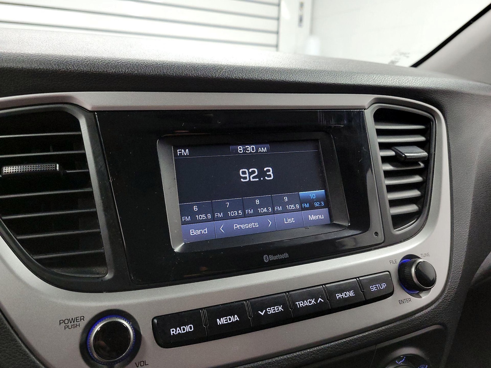 2020 Hyundai Accent SE - Photo 14