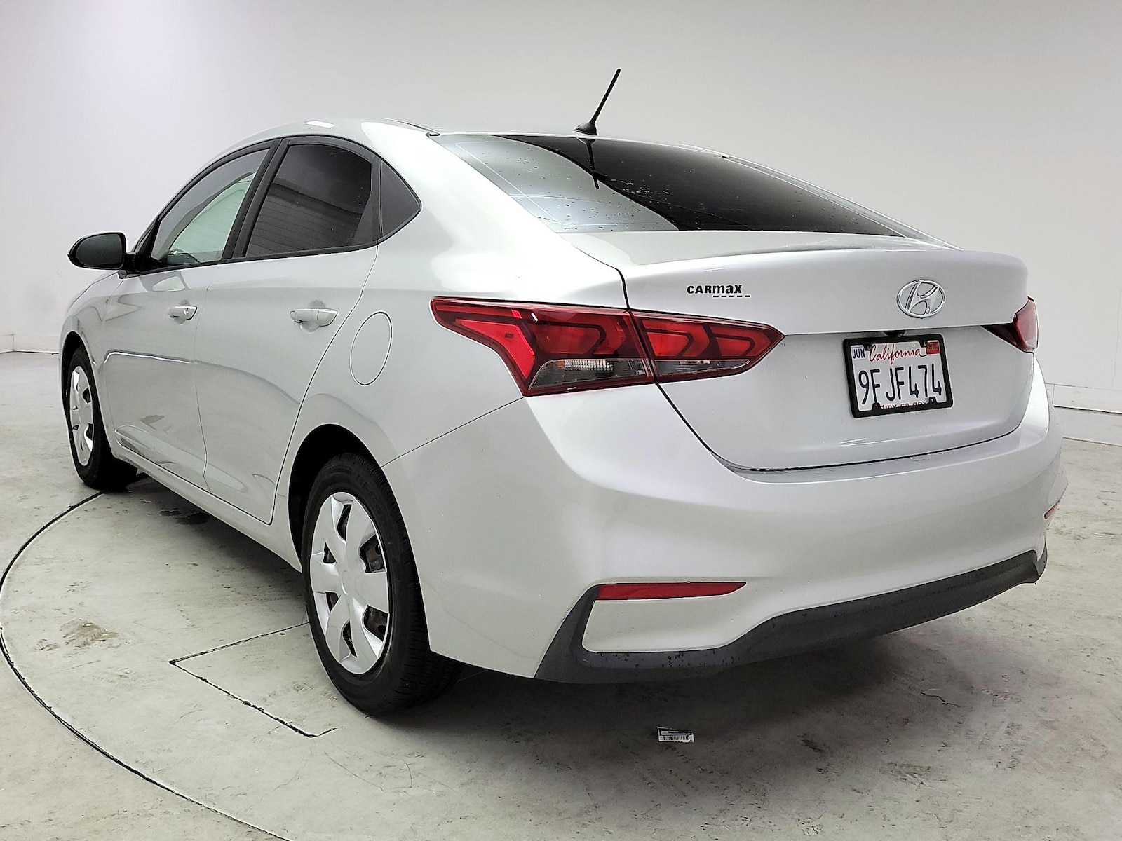 2020 Hyundai Accent SE - Photo 7