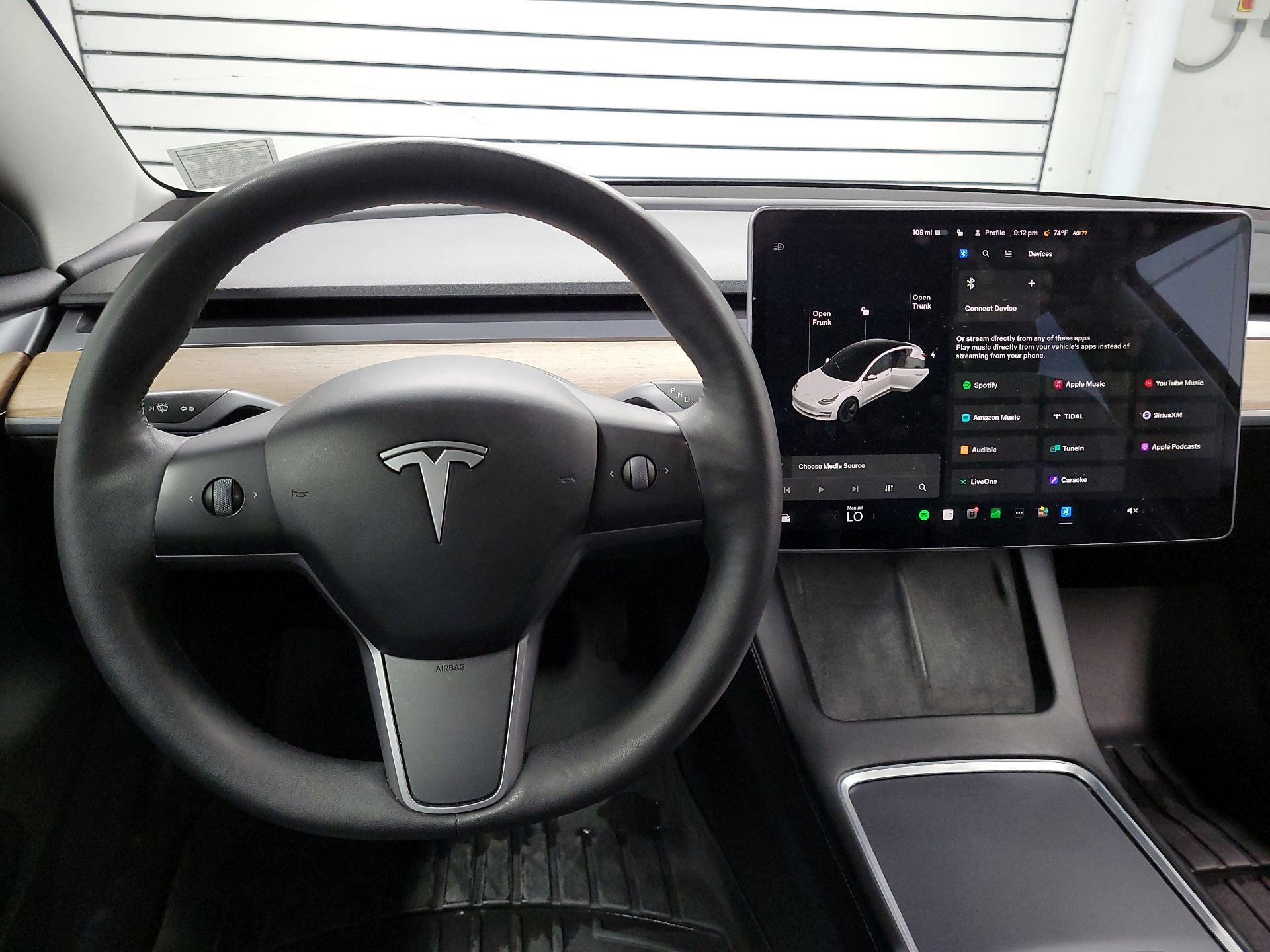 Thumbnail: 2022 Tesla Model 3 - 10
