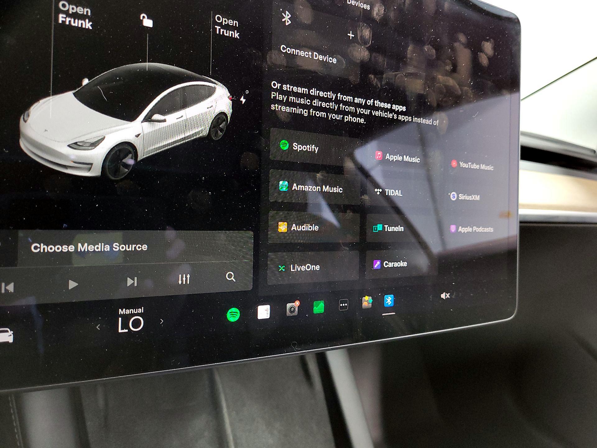 Thumbnail: 2022 Tesla Model 3 - 13