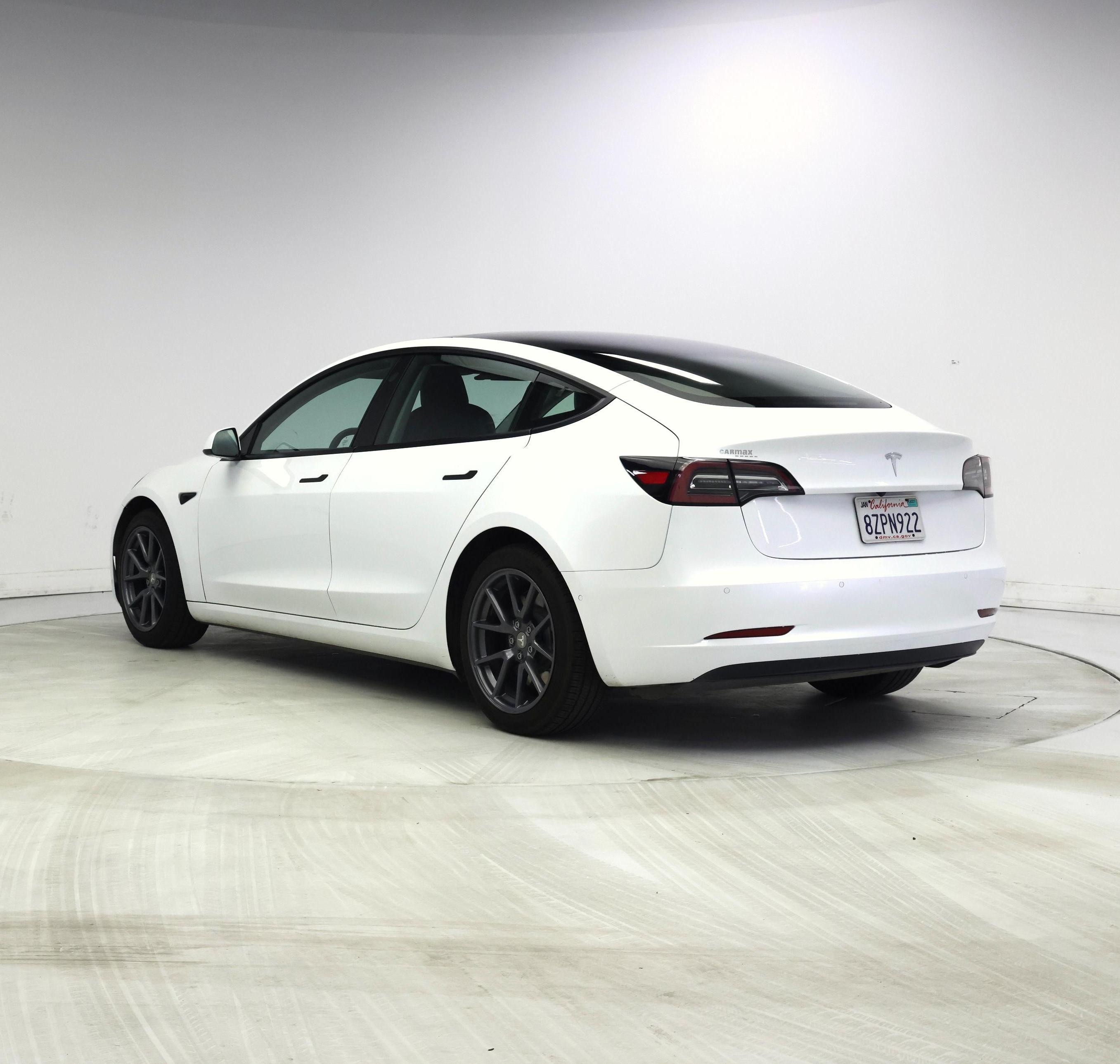 Thumbnail: 2022 Tesla Model 3 - 2