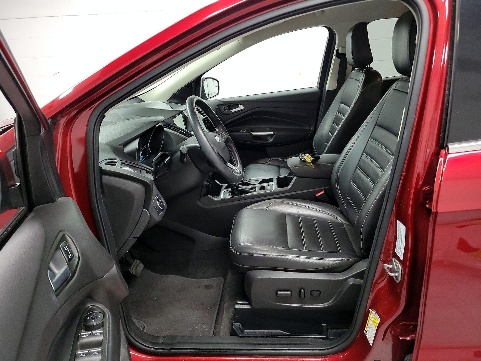 2019 Ford Escape Titanium - Photo 12