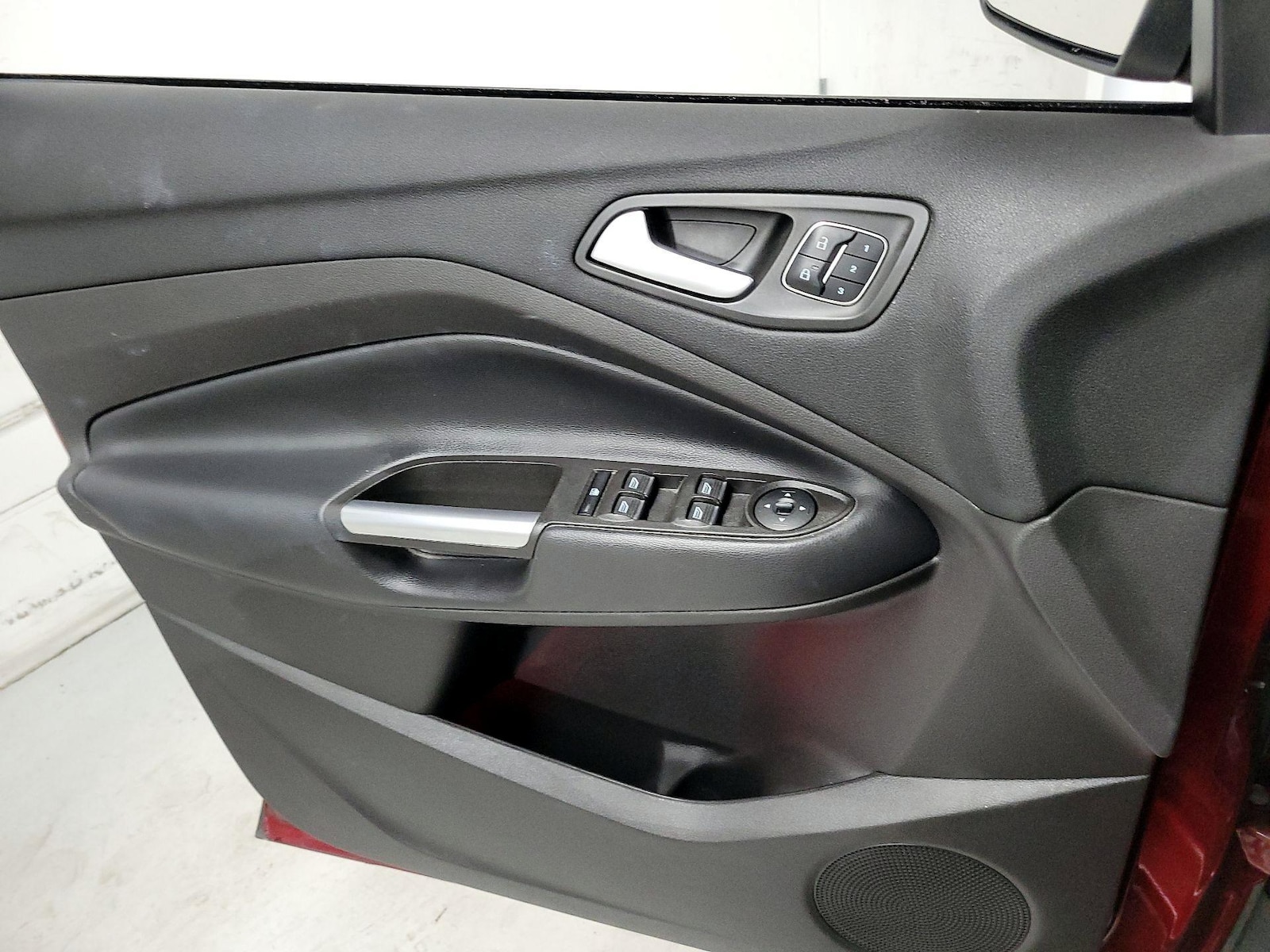2019 Ford Escape Titanium - Photo 13