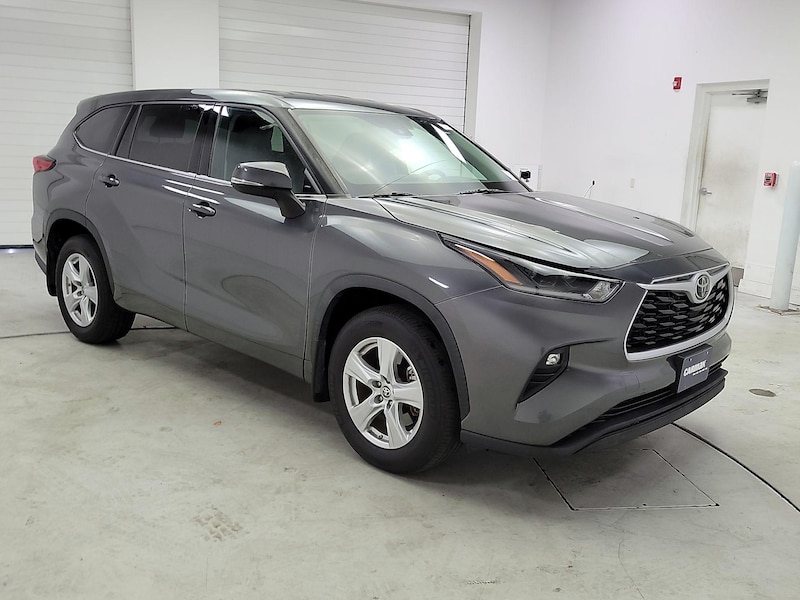 2021 Toyota Highlander LE