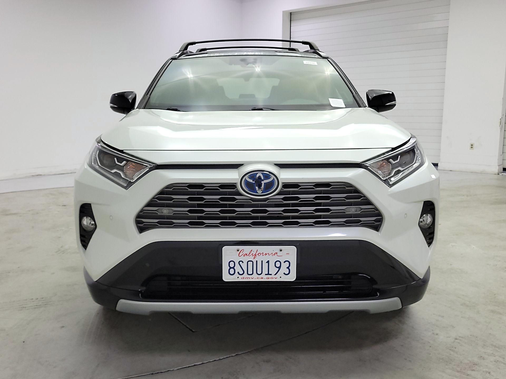 Thumbnail: 2020 Toyota RAV4 - 2