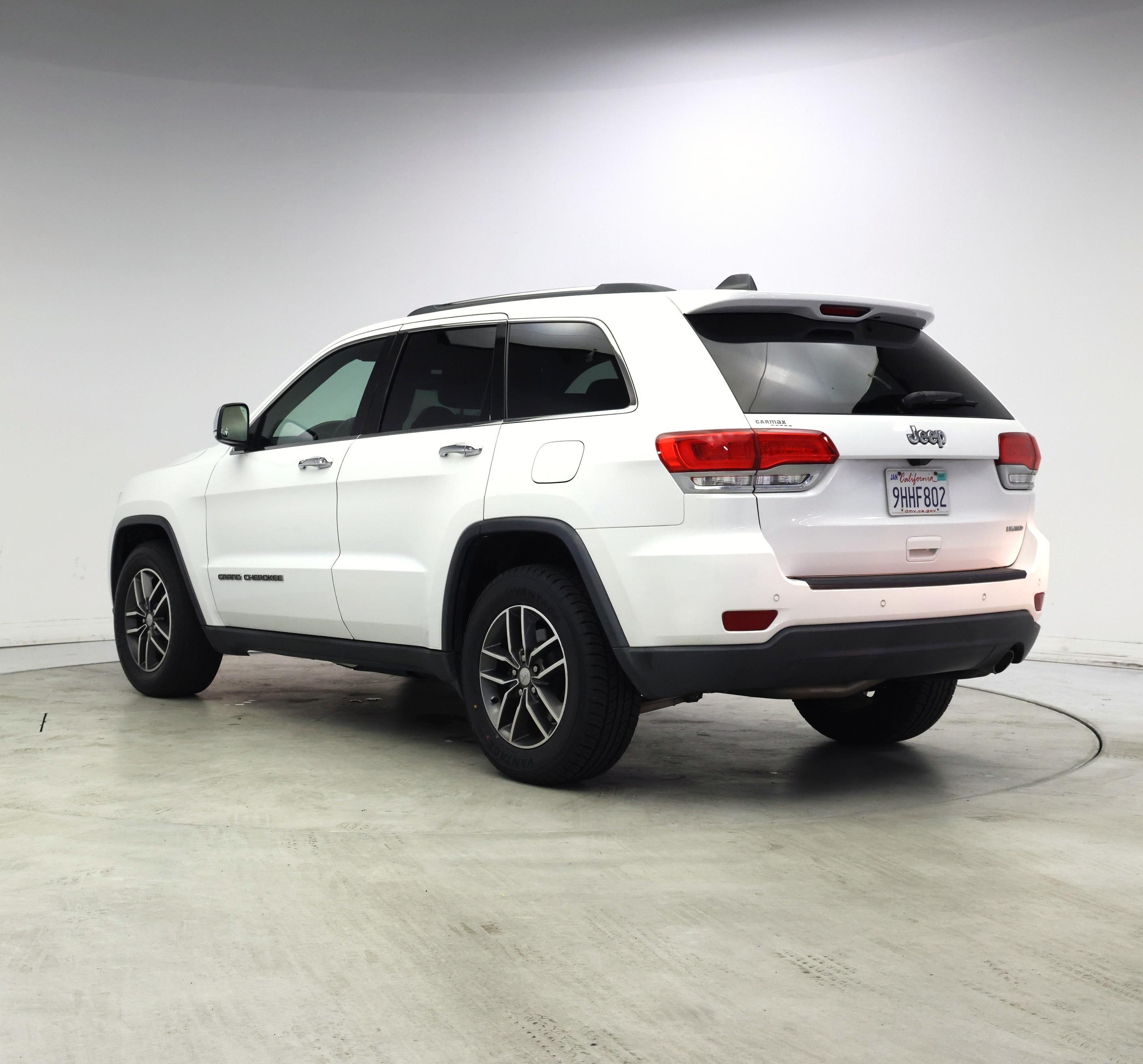 Thumbnail: 2017 Jeep Grand Cherokee - 2