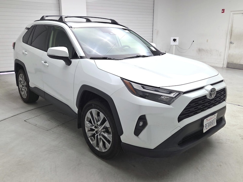 2023 Toyota RAV4 XLE Premium