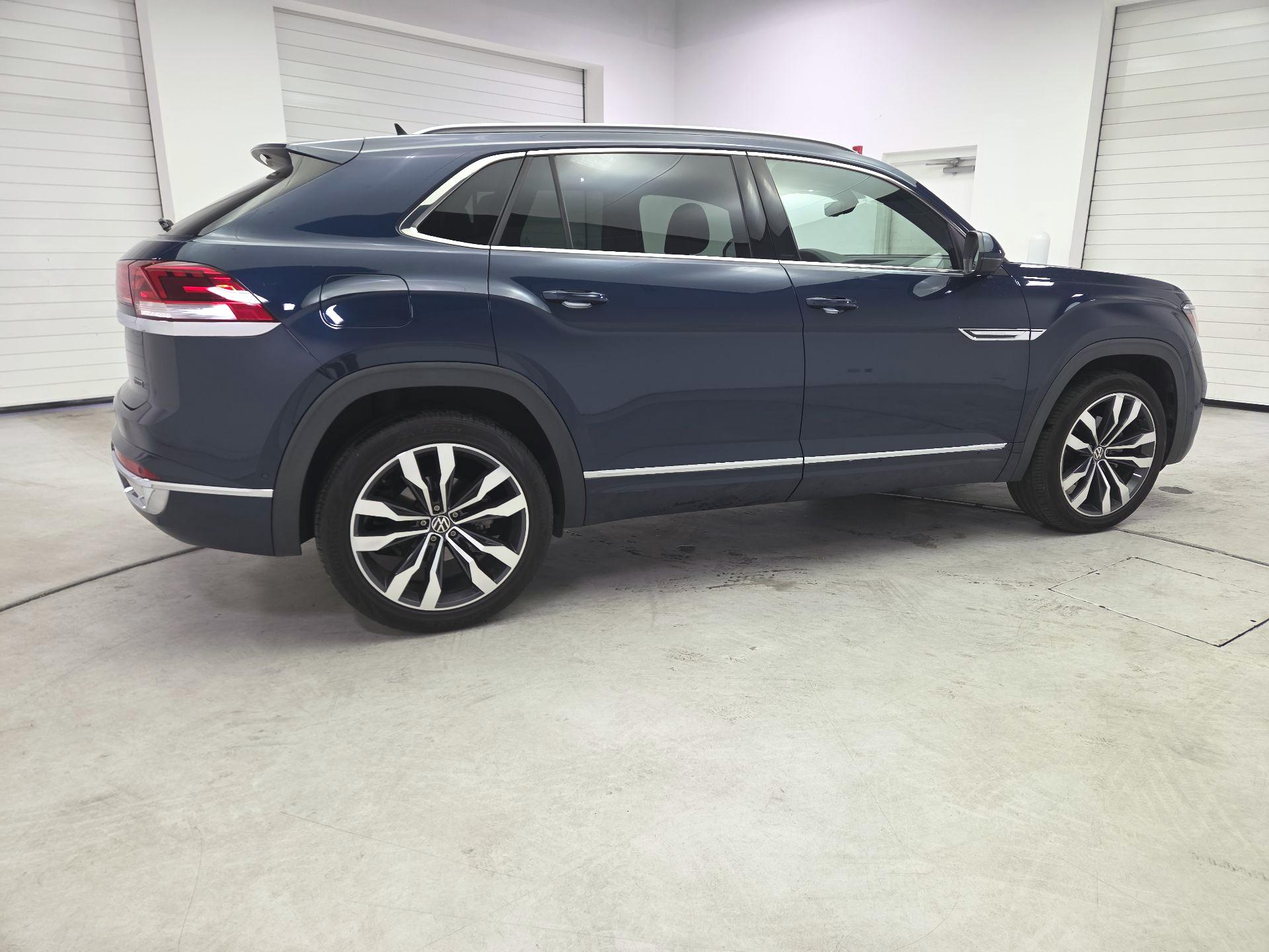 Thumbnail: 2021 Volkswagen Atlas - 4