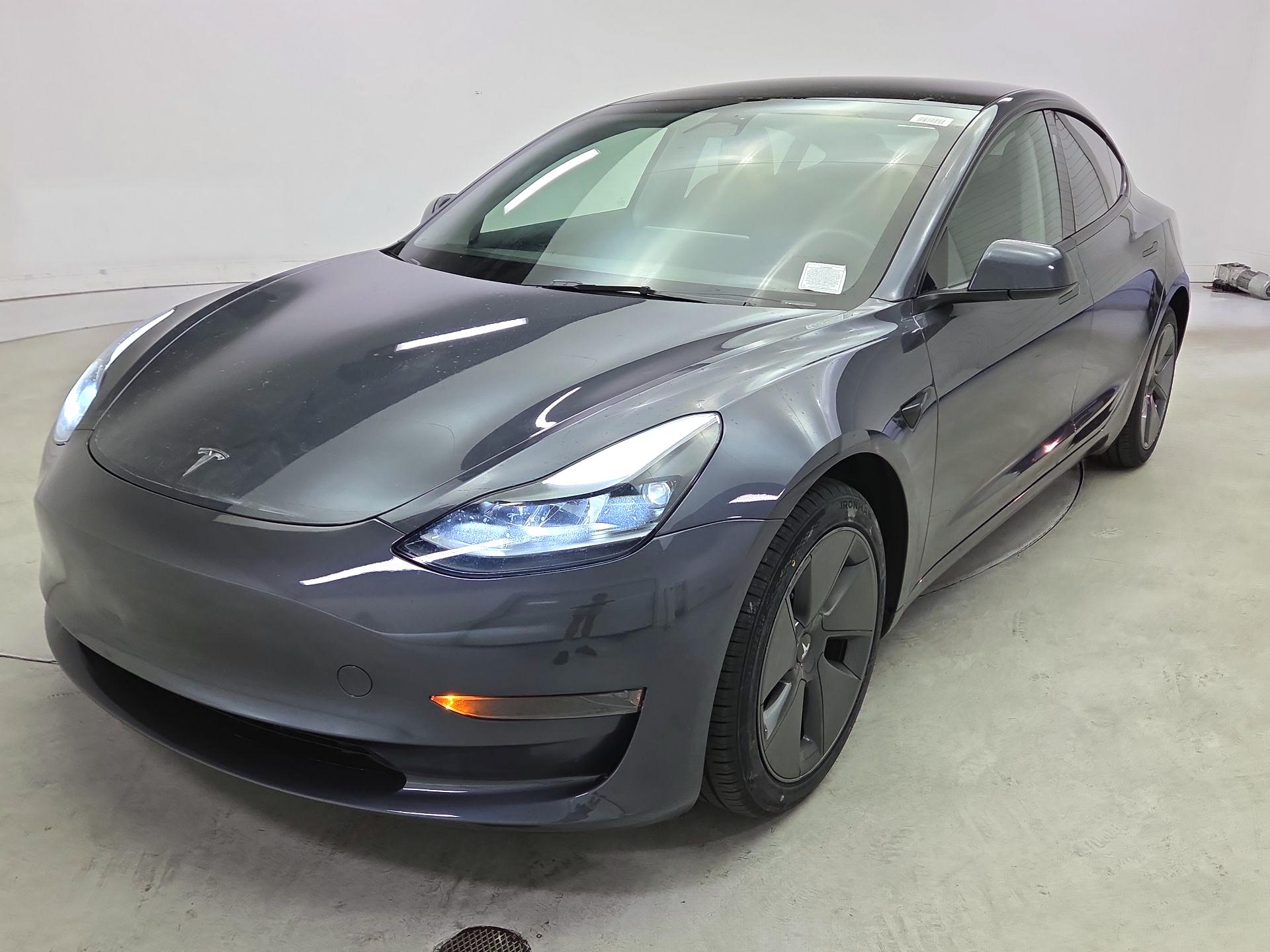 Thumbnail: 2023 Tesla Model 3 - 3