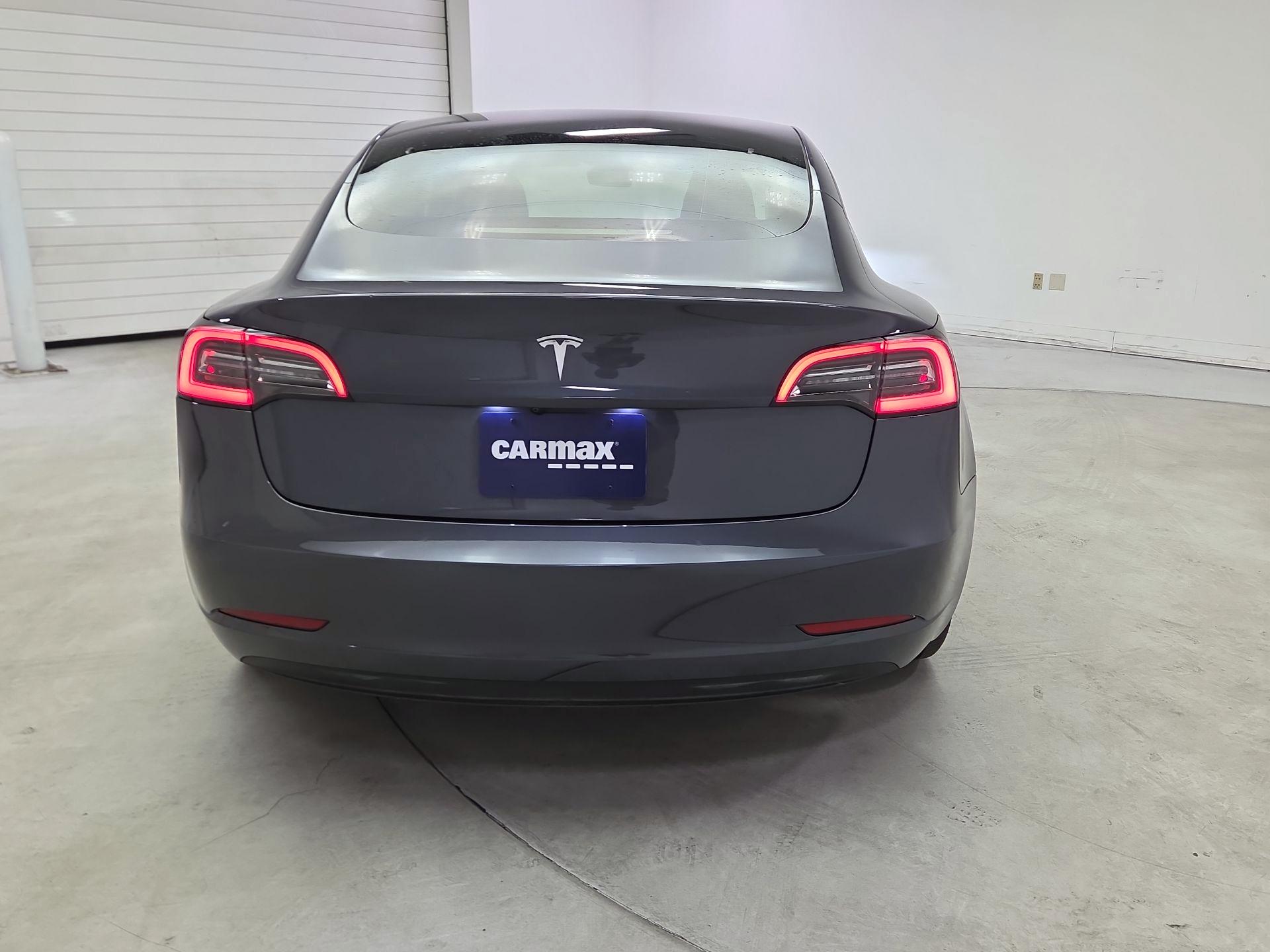 Thumbnail: 2023 Tesla Model 3 - 6