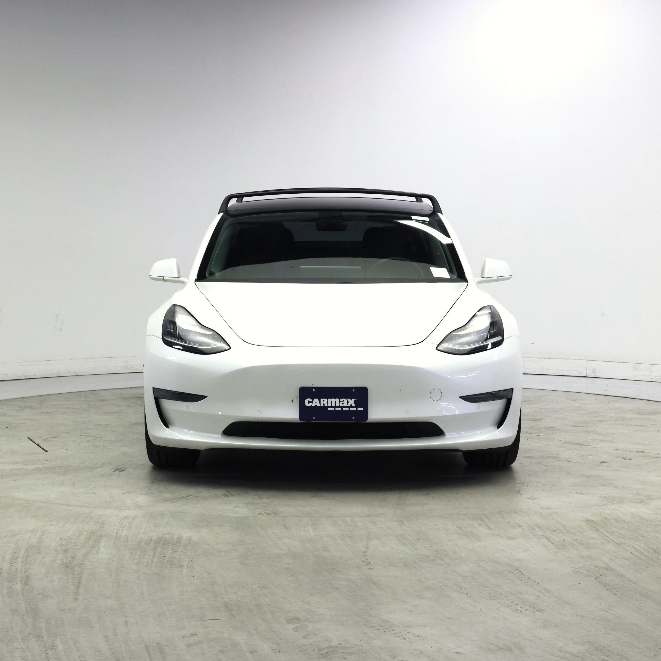 Thumbnail: 2019 Tesla Model 3 - 5