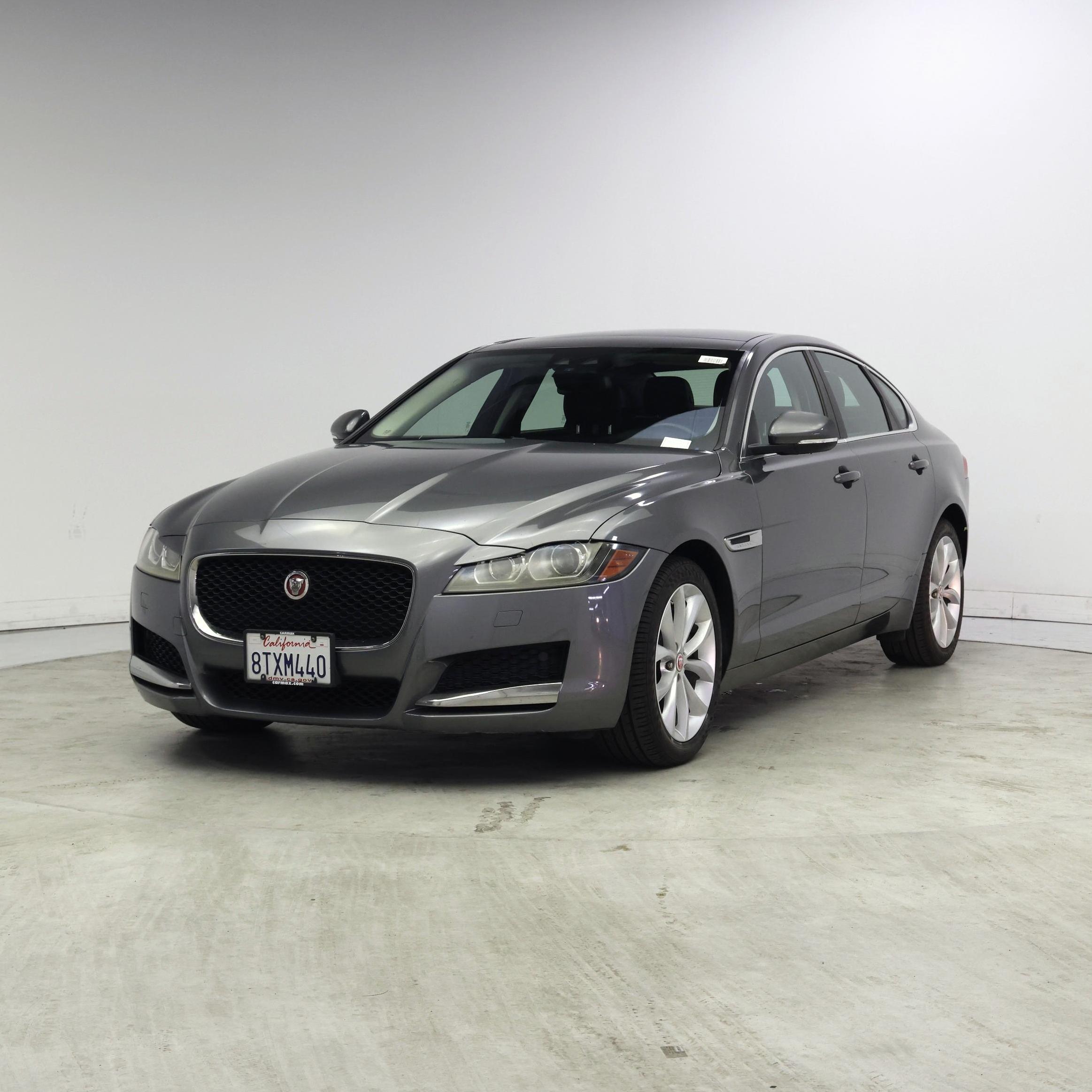 Thumbnail: 2017 Jaguar XF - 4