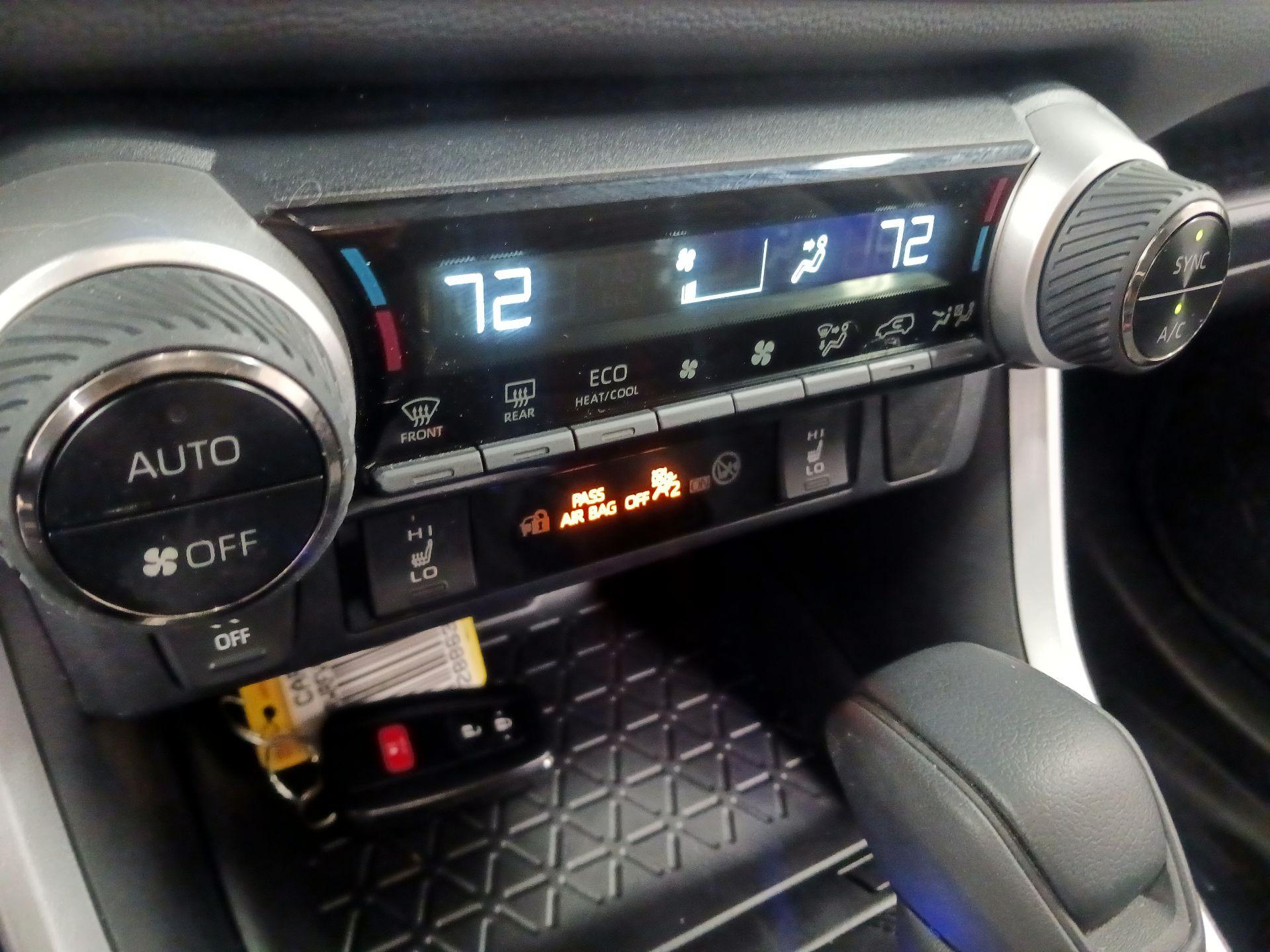 Thumbnail: 2024 Toyota RAV4 - 14