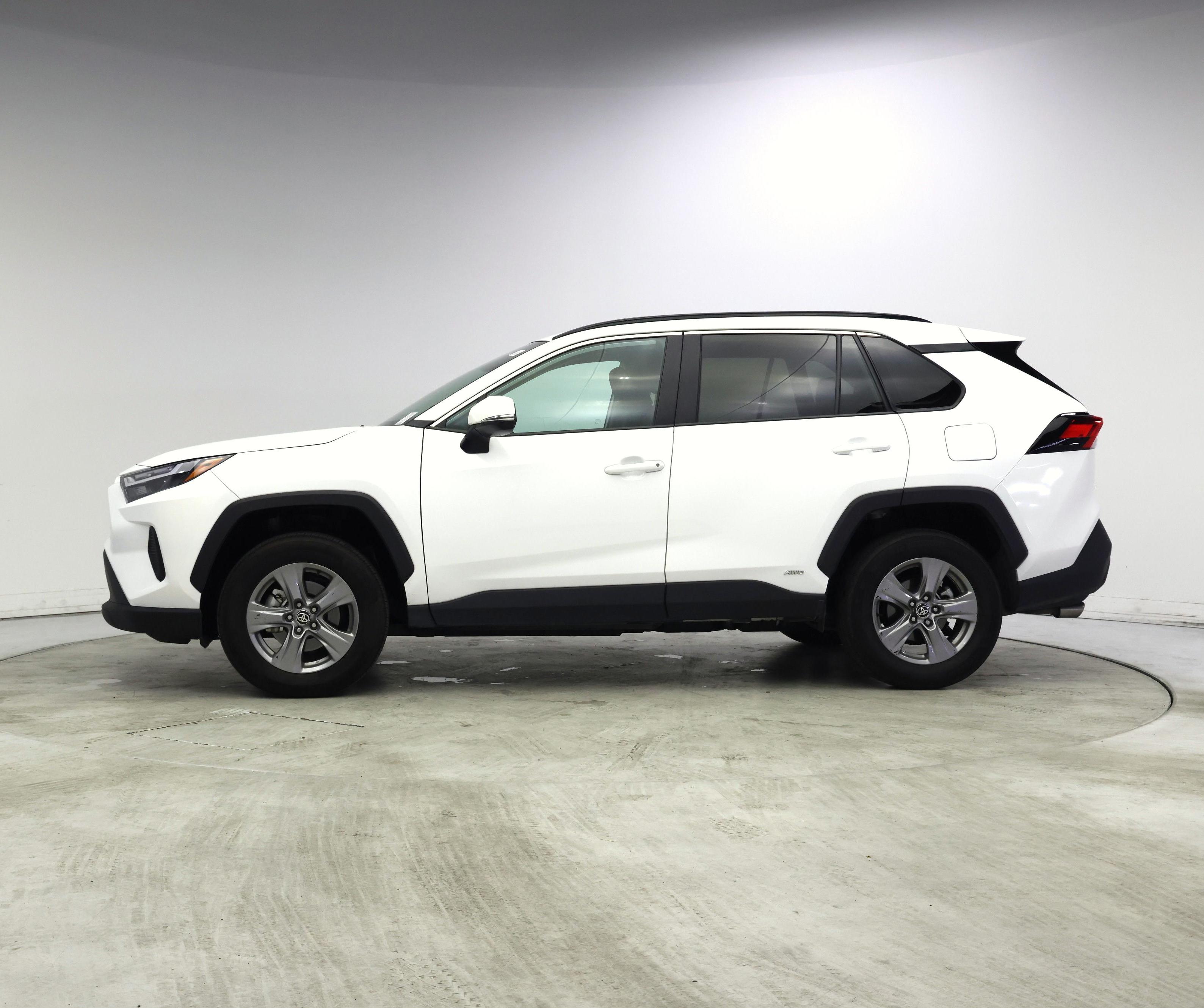 Thumbnail: 2024 Toyota RAV4 - 3
