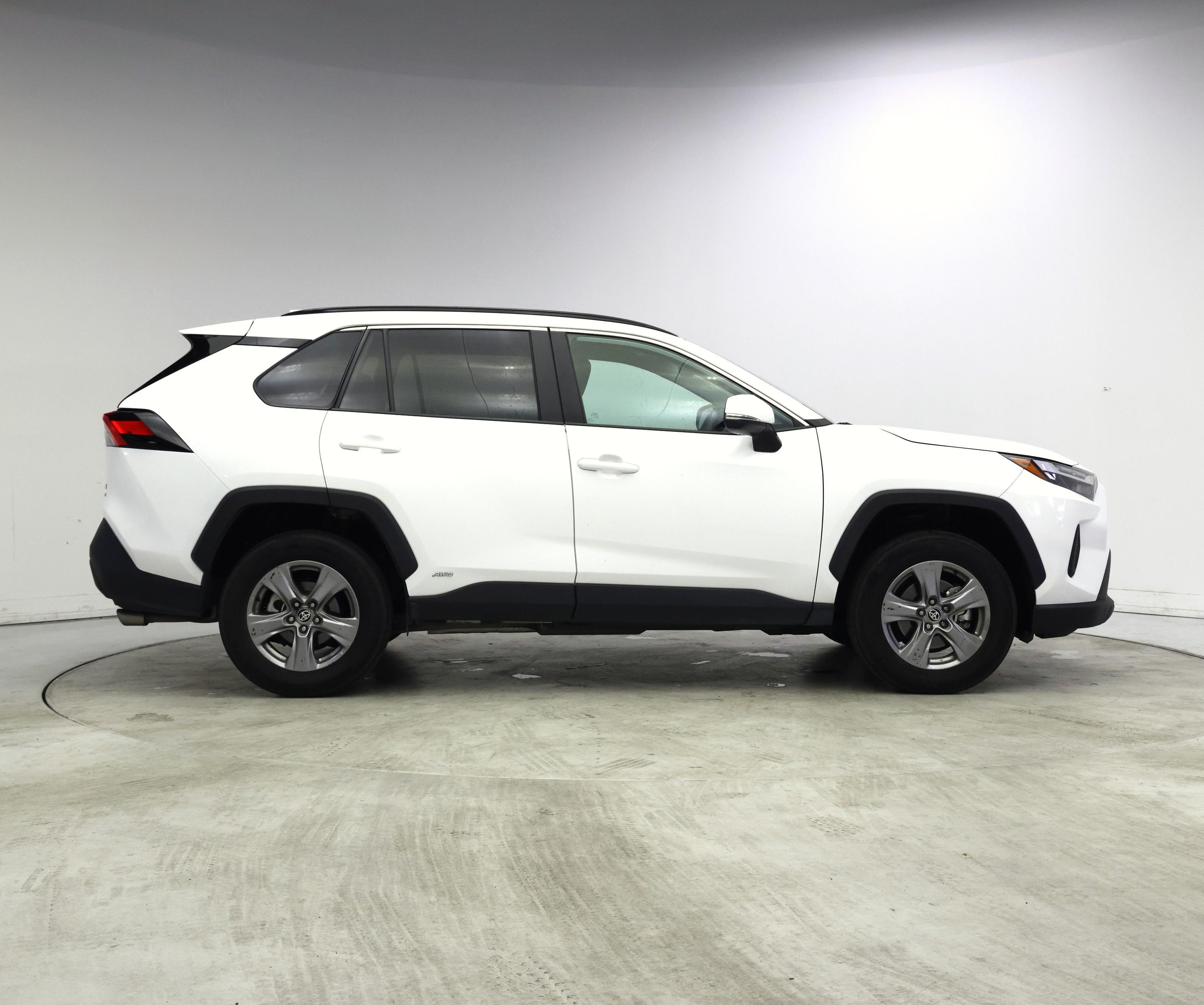 Thumbnail: 2024 Toyota RAV4 - 7