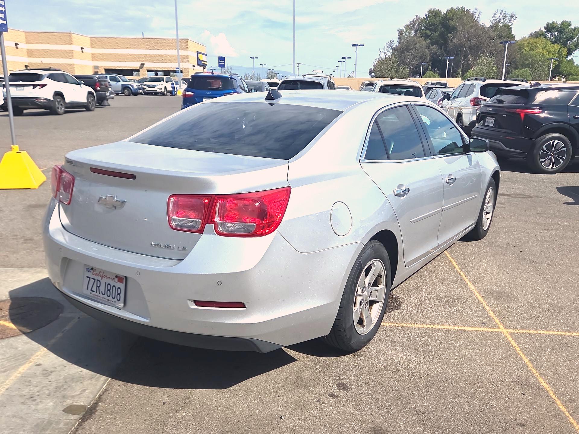 Thumbnail: 2014 Chevrolet Malibu - 5