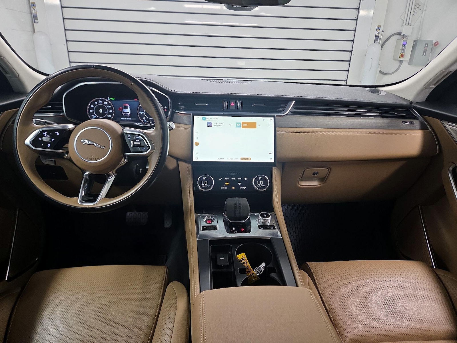 2021 Jaguar F-Pace S - Photo 10
