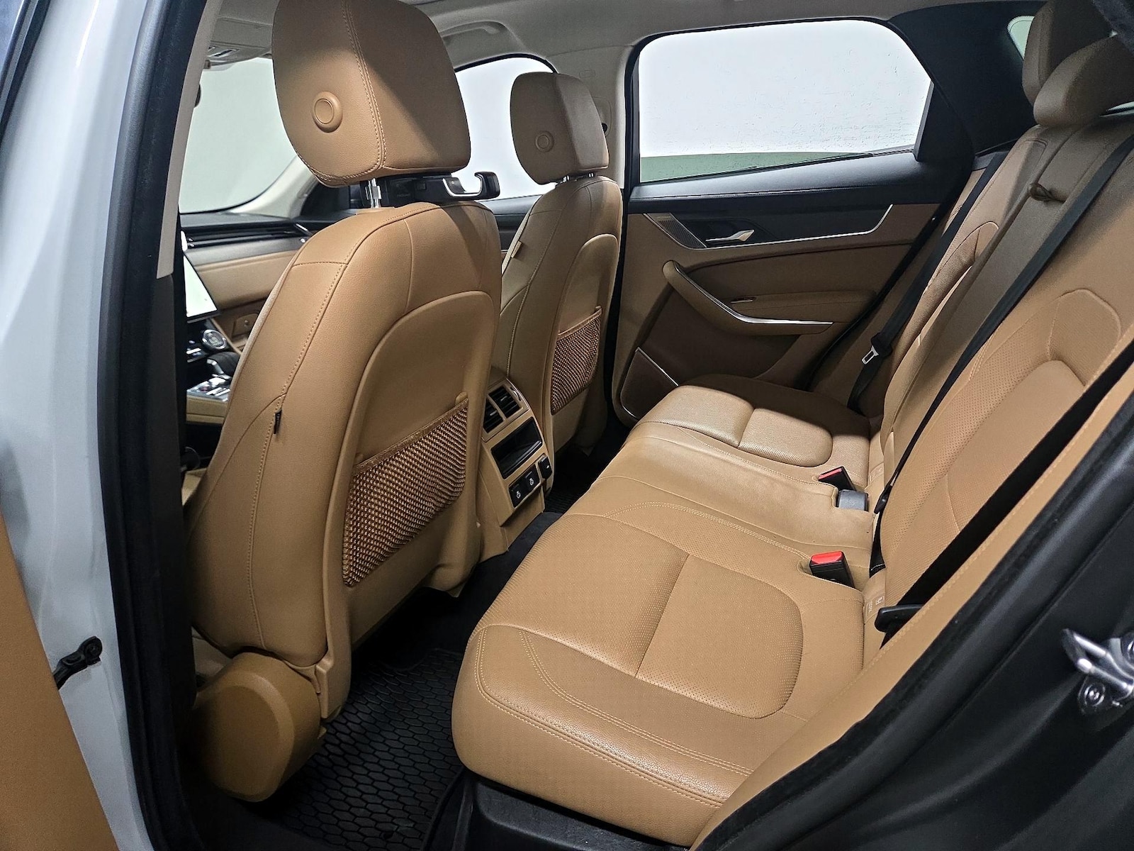 2021 Jaguar F-Pace S - Photo 21
