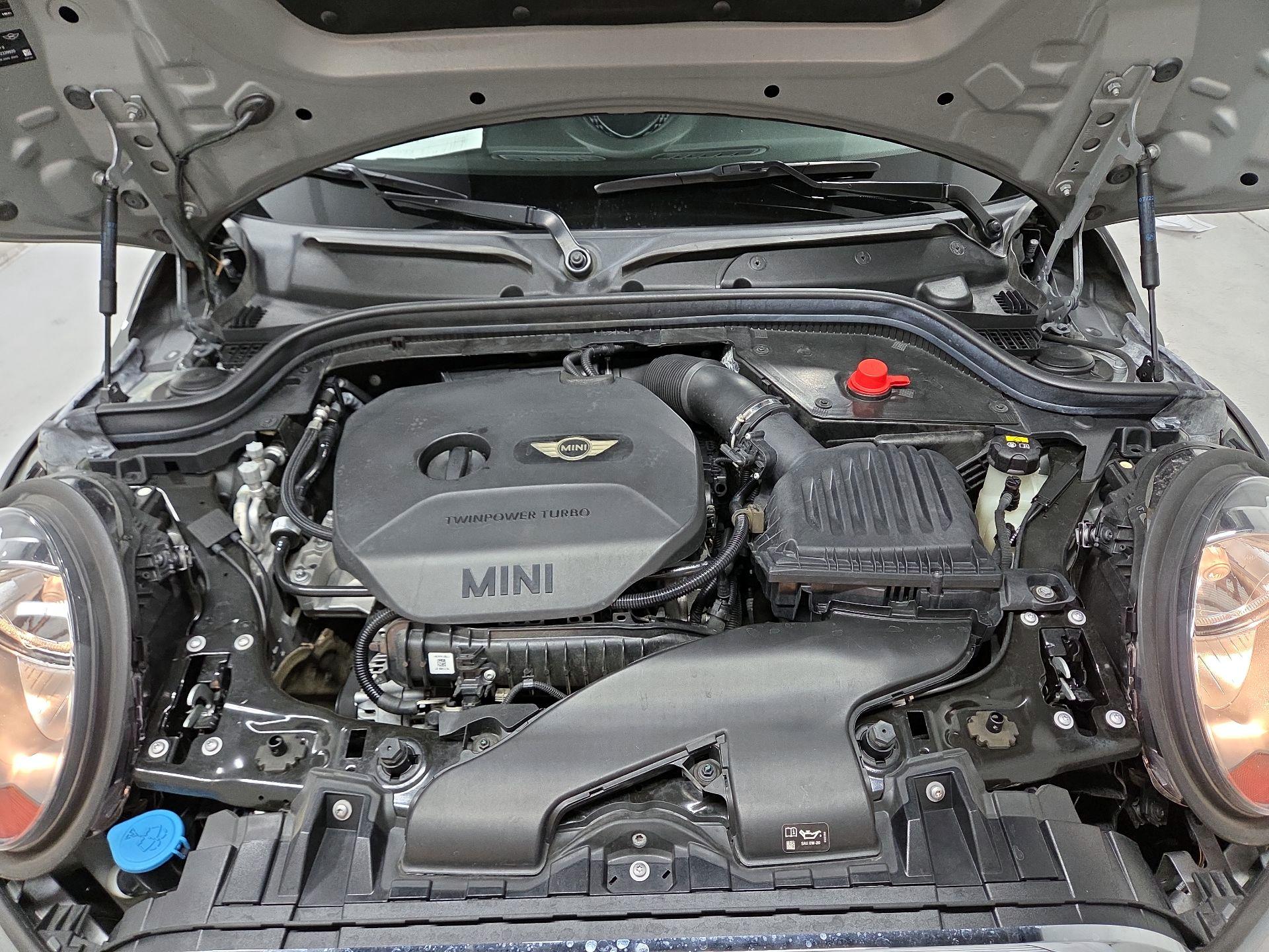 Thumbnail: 2018 MINI Cooper Hardtop - 18