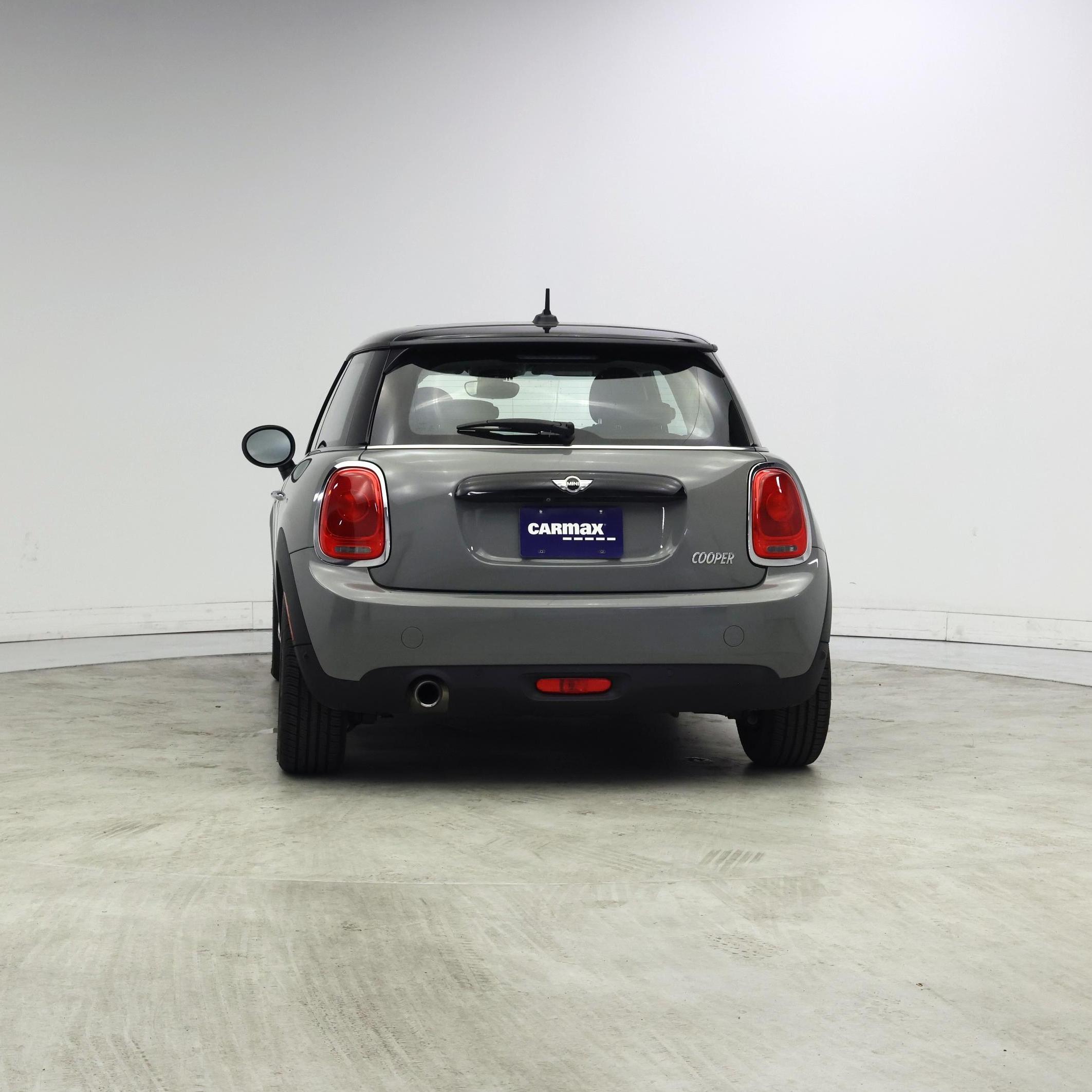 Thumbnail: 2018 MINI Cooper Hardtop - 6