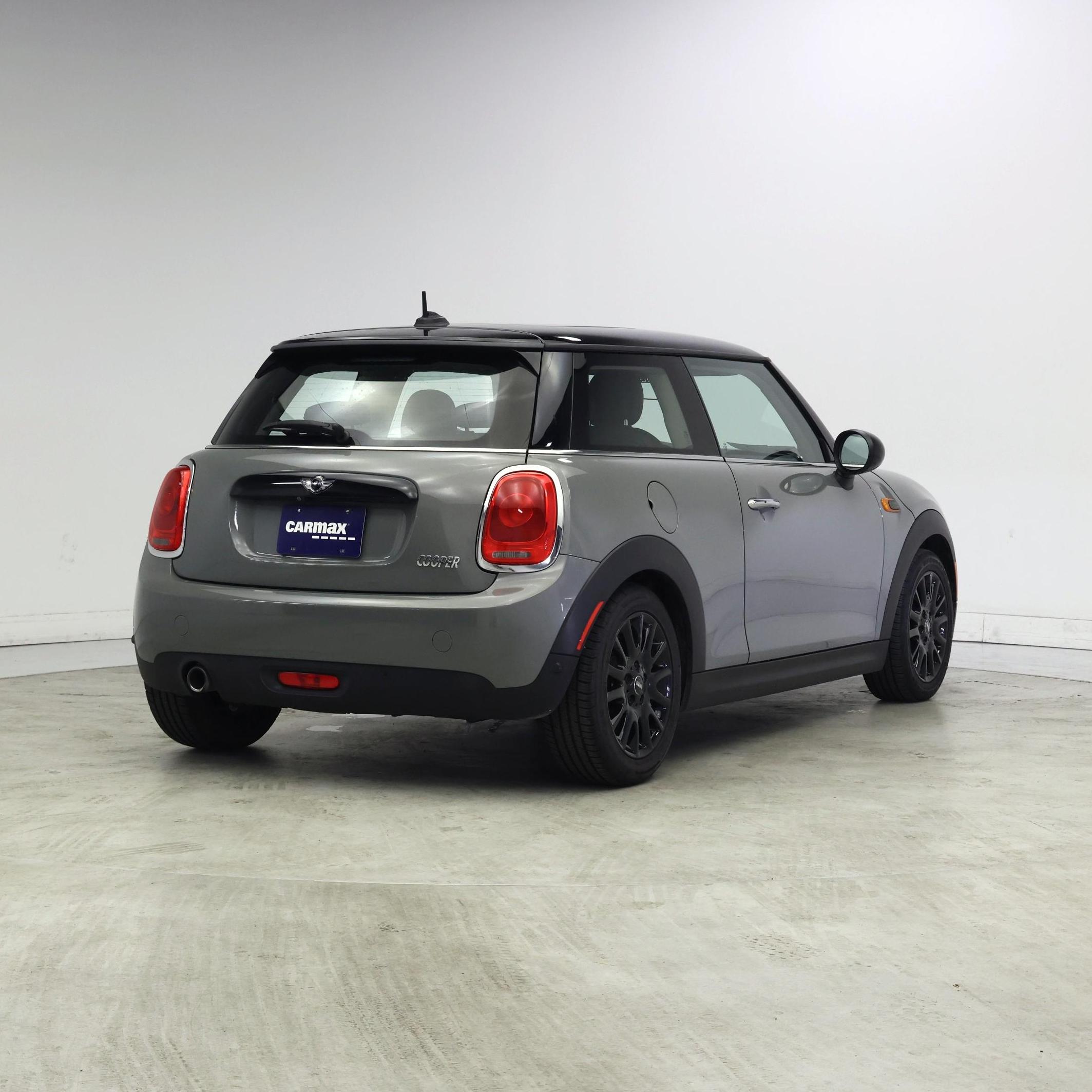 Thumbnail: 2018 MINI Cooper Hardtop - 8