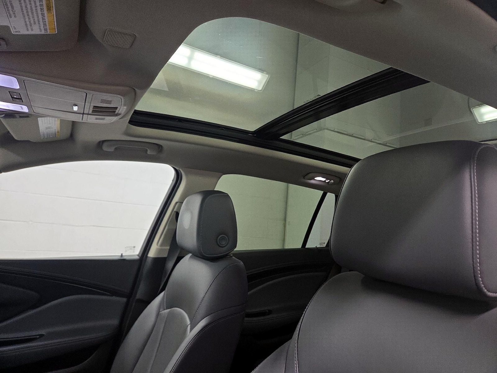 2020 Buick Envision Premium I - Photo 21