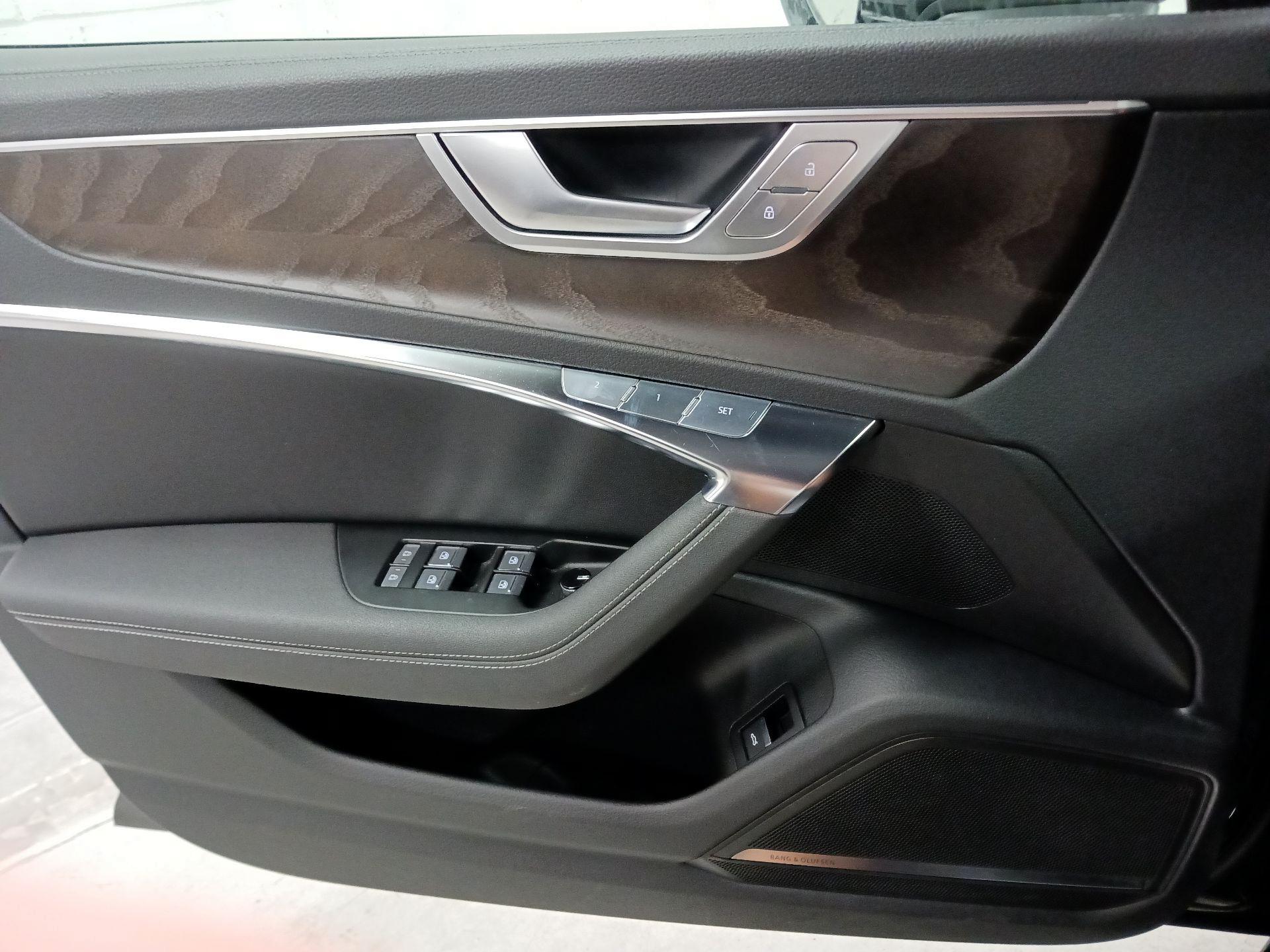 Thumbnail: 2019 Audi A6 - 12