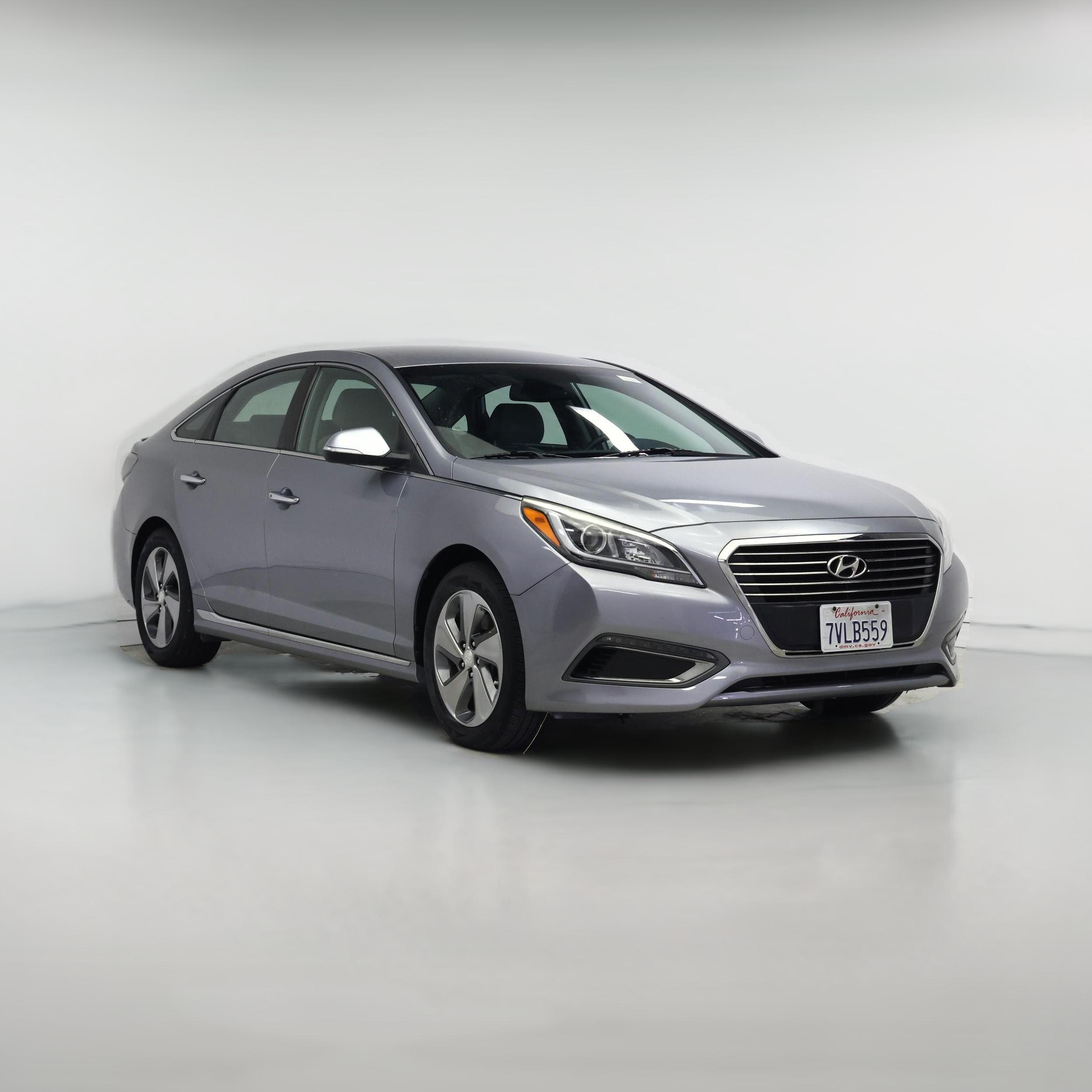 Thumbnail: 2017 Hyundai Sonata - 1