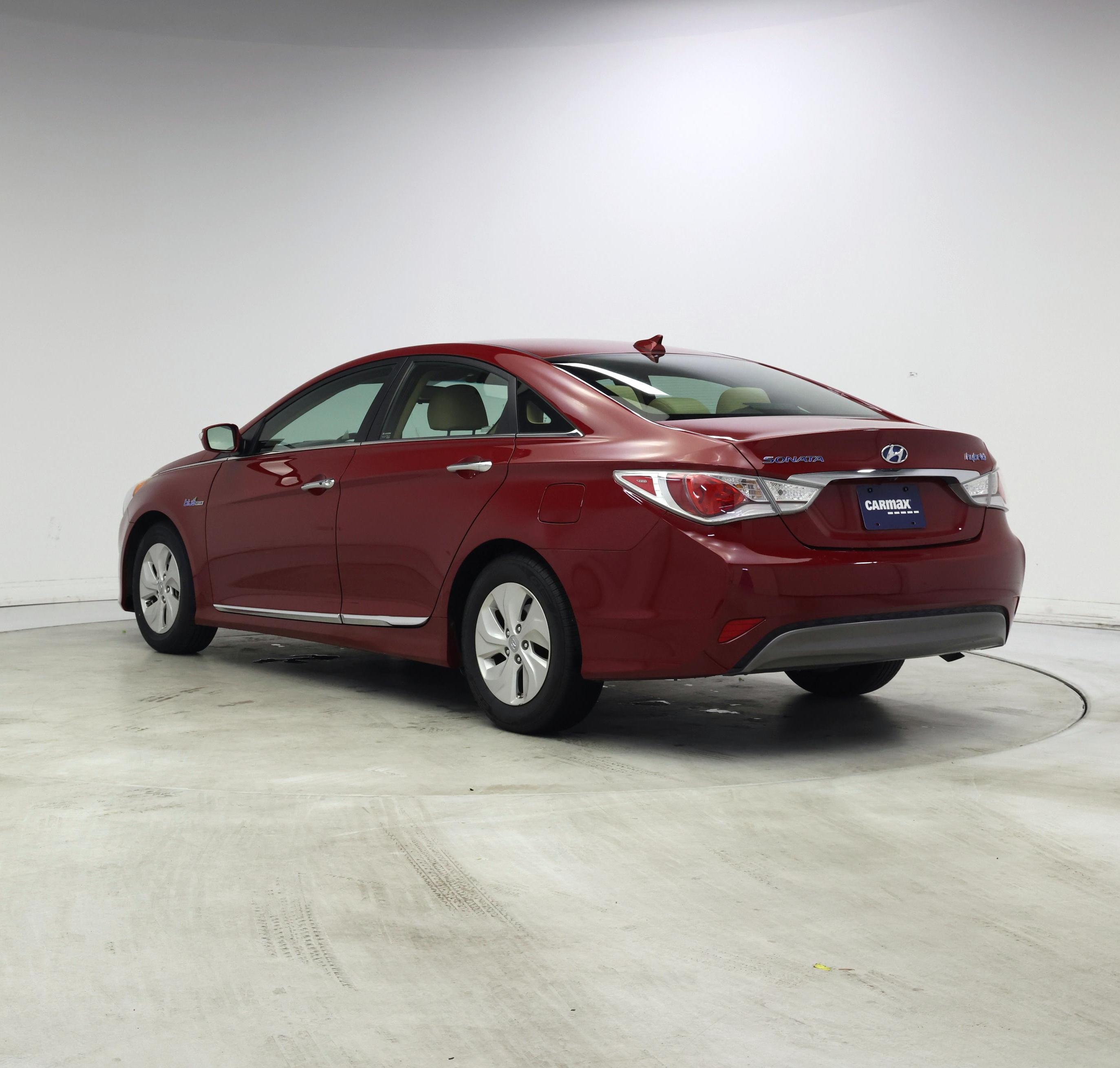 Thumbnail: 2015 Hyundai Sonata - 2