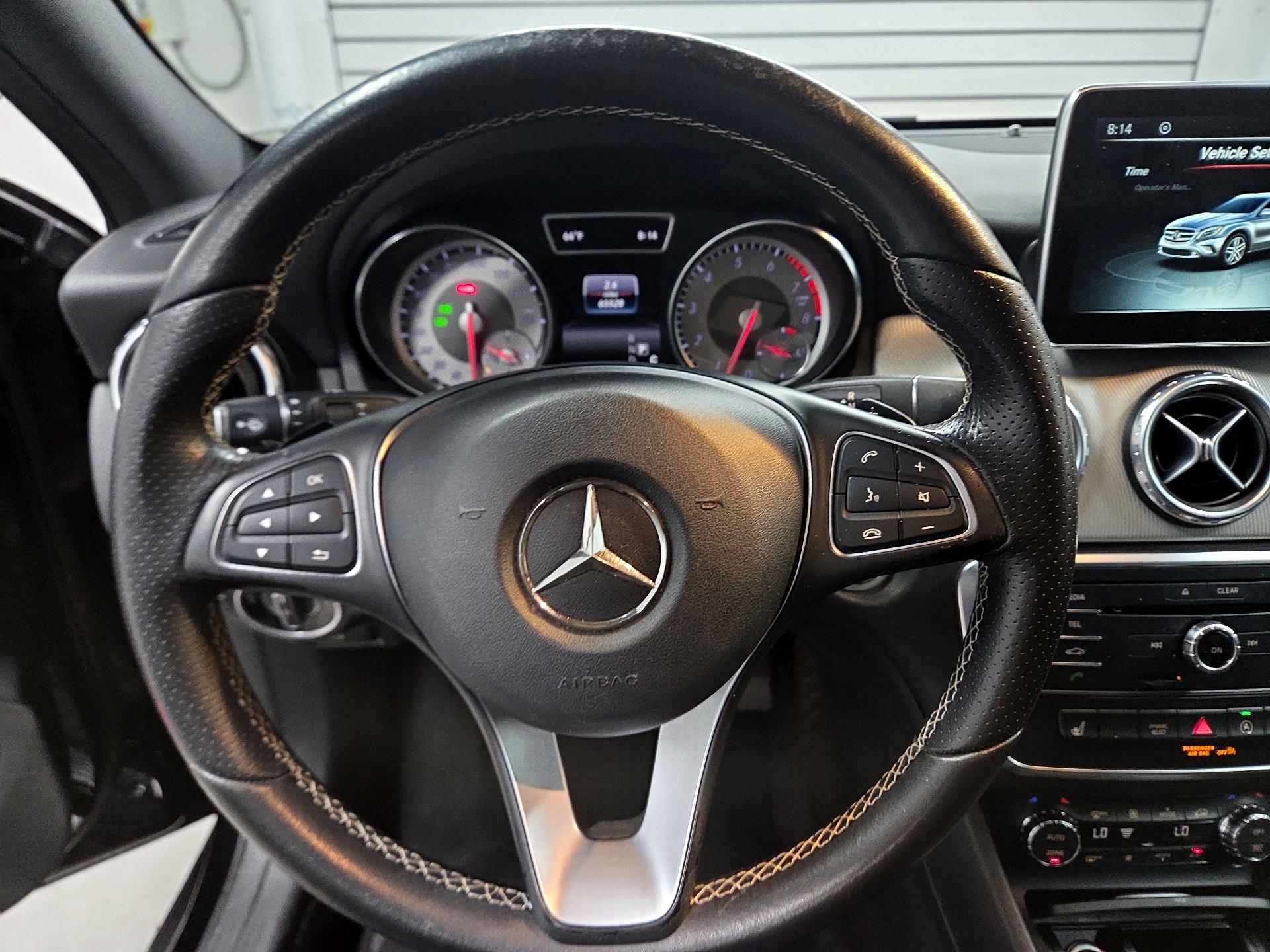 Thumbnail: 2016 Mercedes-Benz GLA - 10