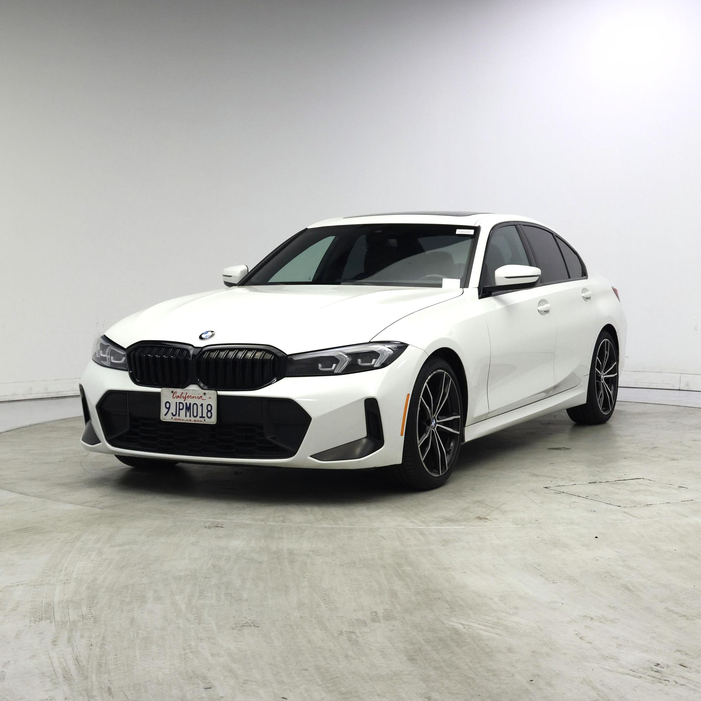 Thumbnail: 2024 BMW 3 Series - 4