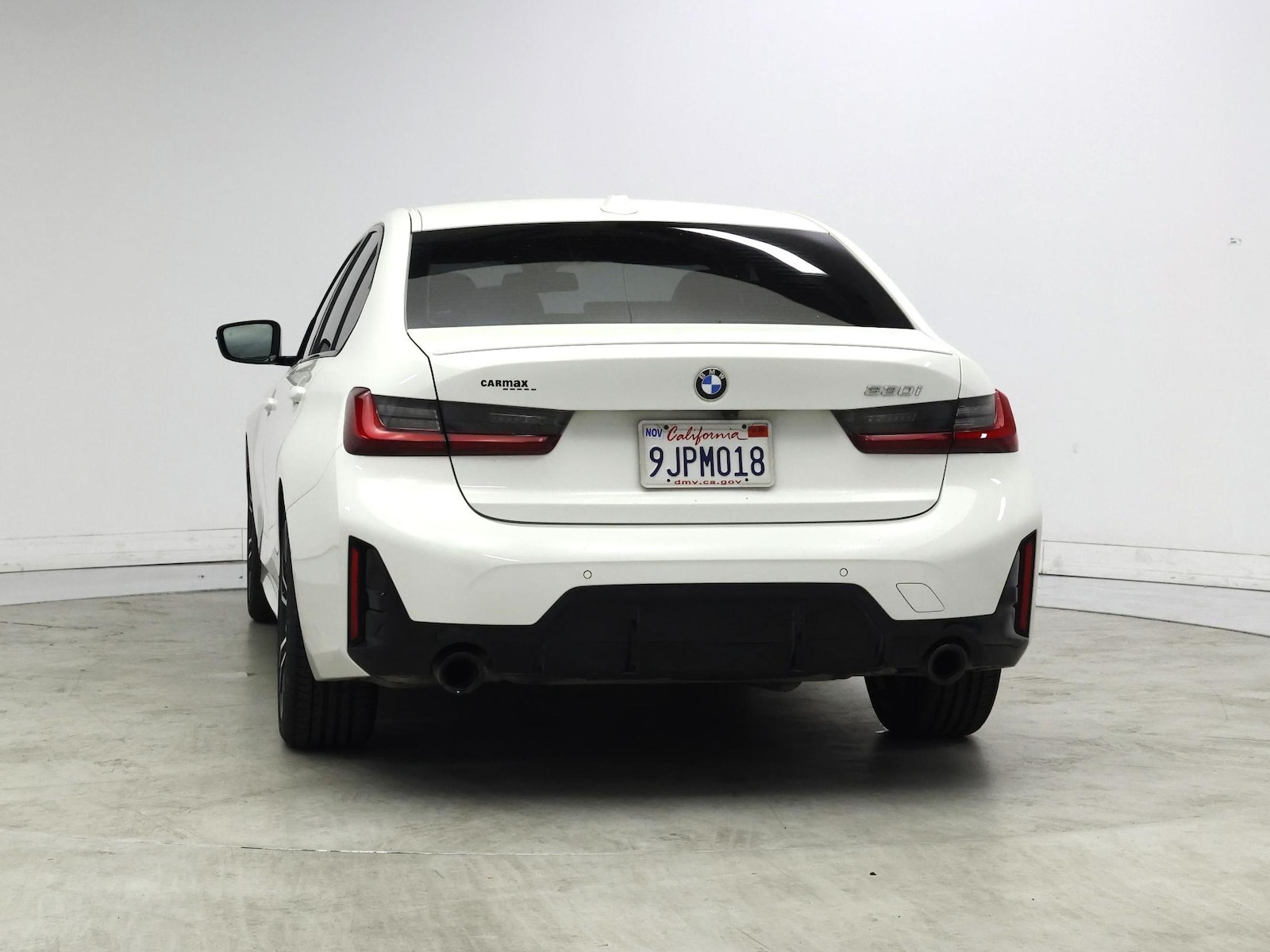 2024 BMW 3 Series 330i - Photo 7