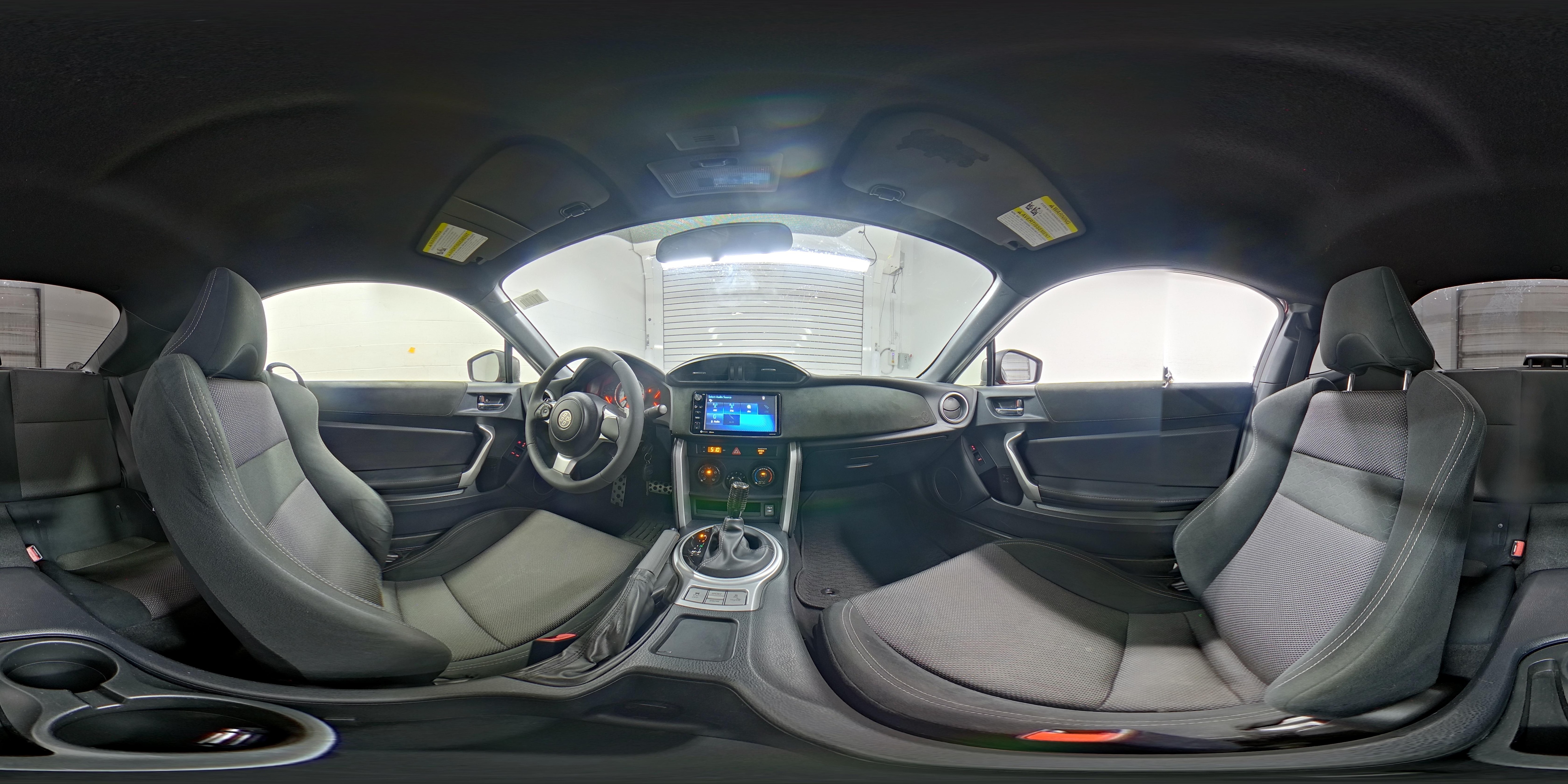2017 Toyota 86 Base - Photo 19