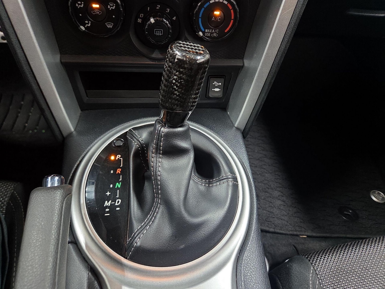 2017 Toyota 86 Base - Photo 14
