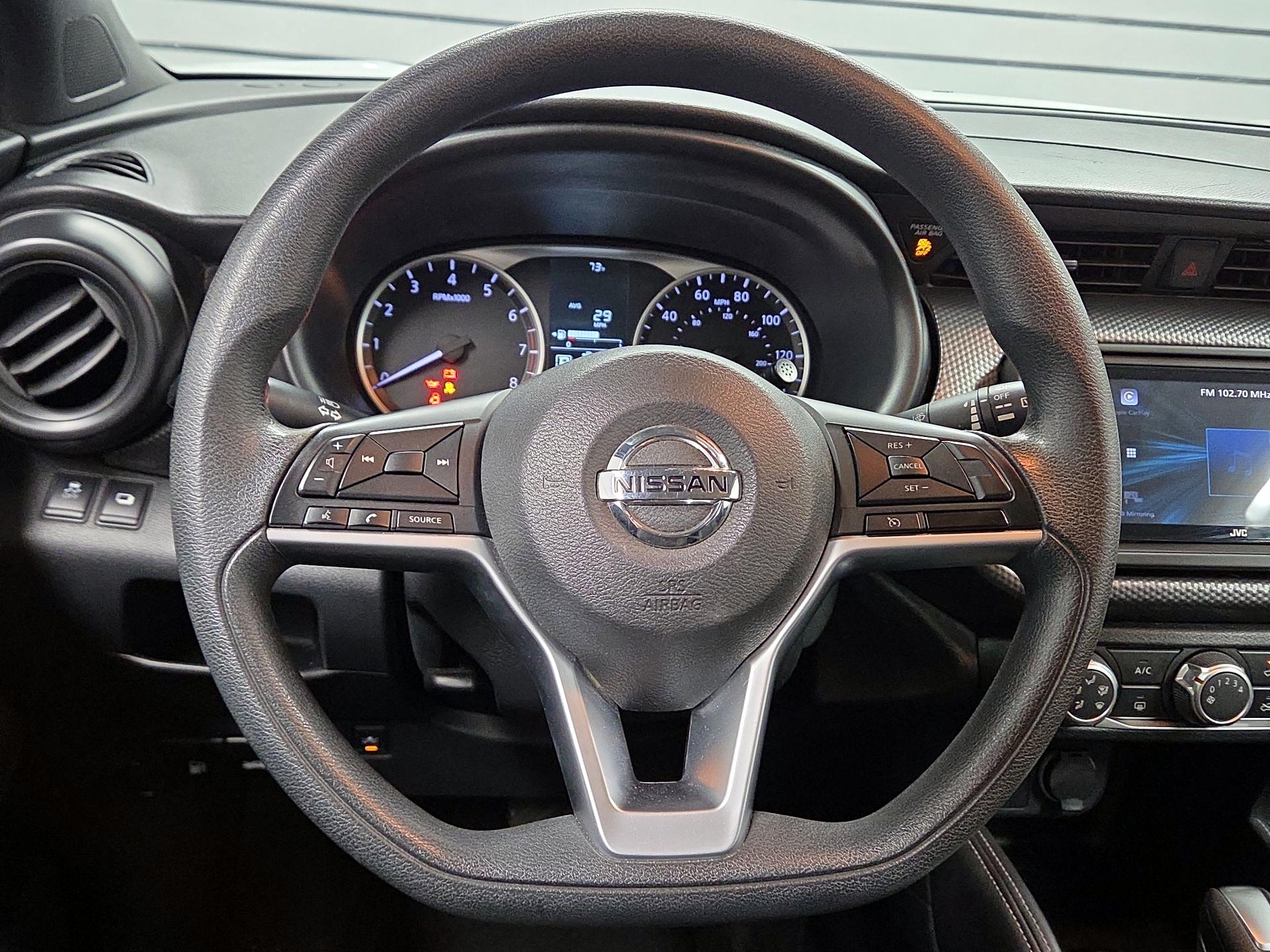 Thumbnail: 2019 Nissan Kicks - 10