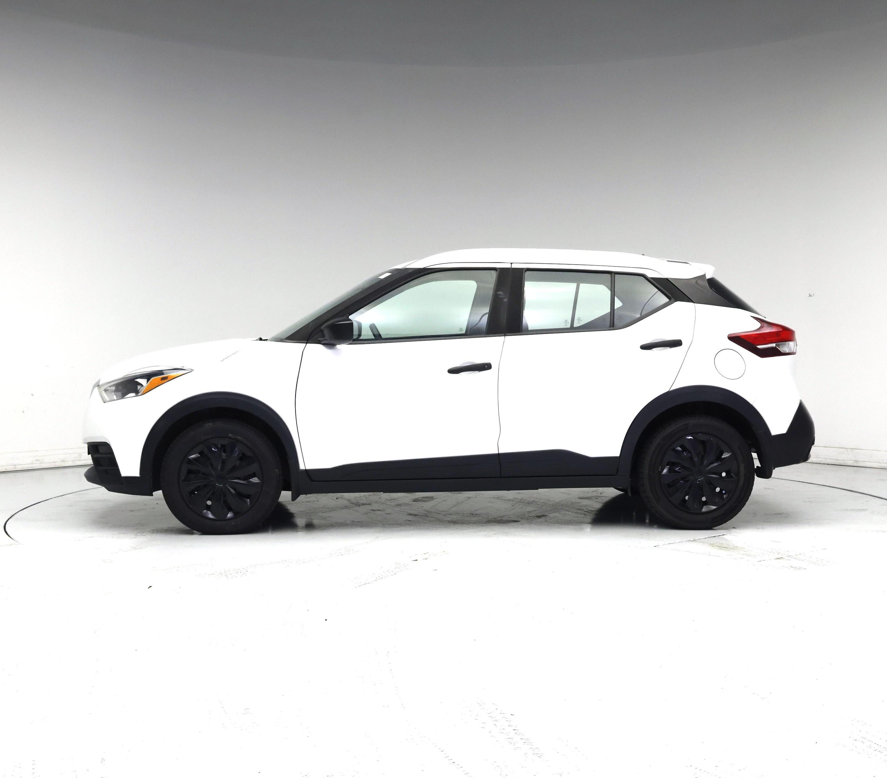 Thumbnail: 2019 Nissan Kicks - 3