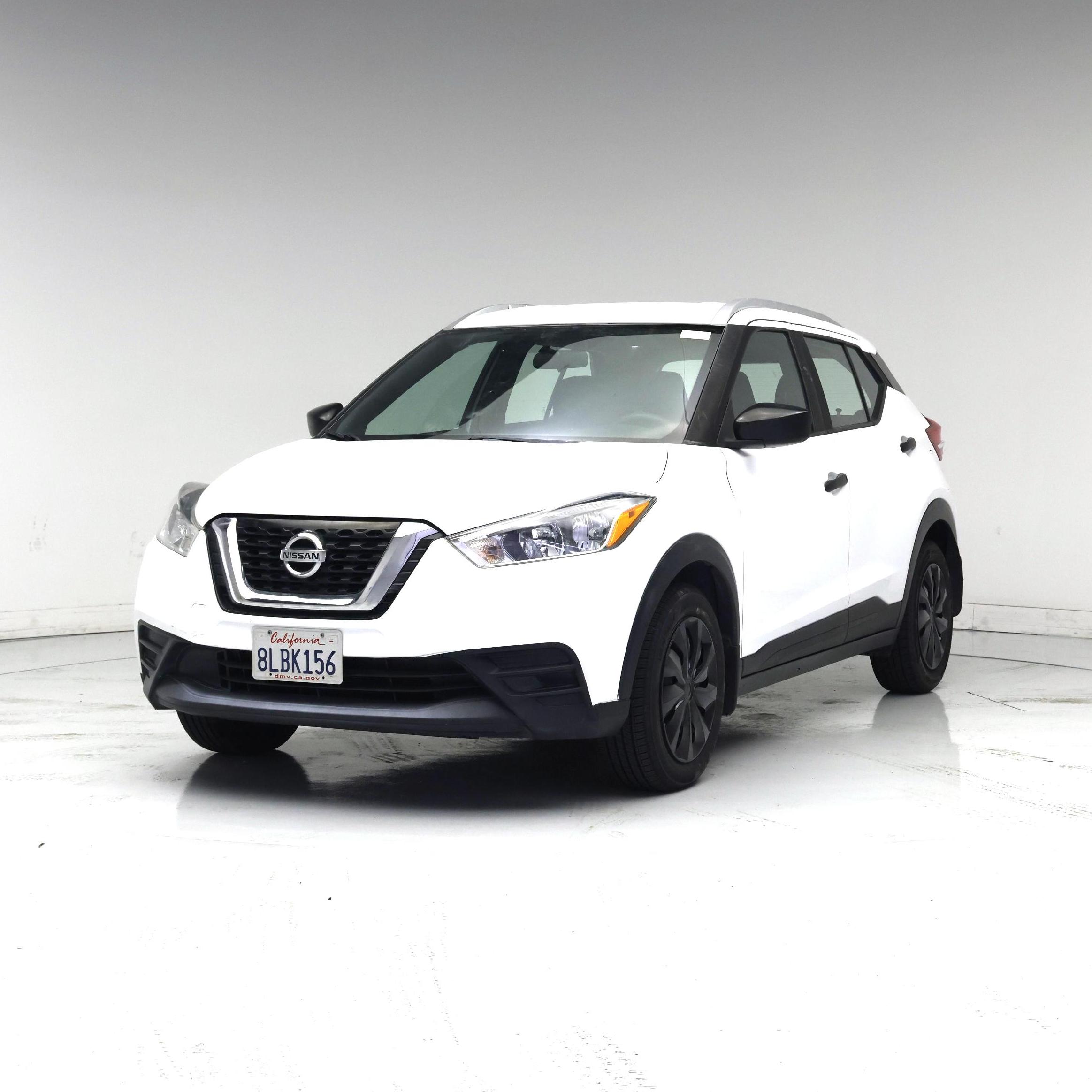 Thumbnail: 2019 Nissan Kicks - 4
