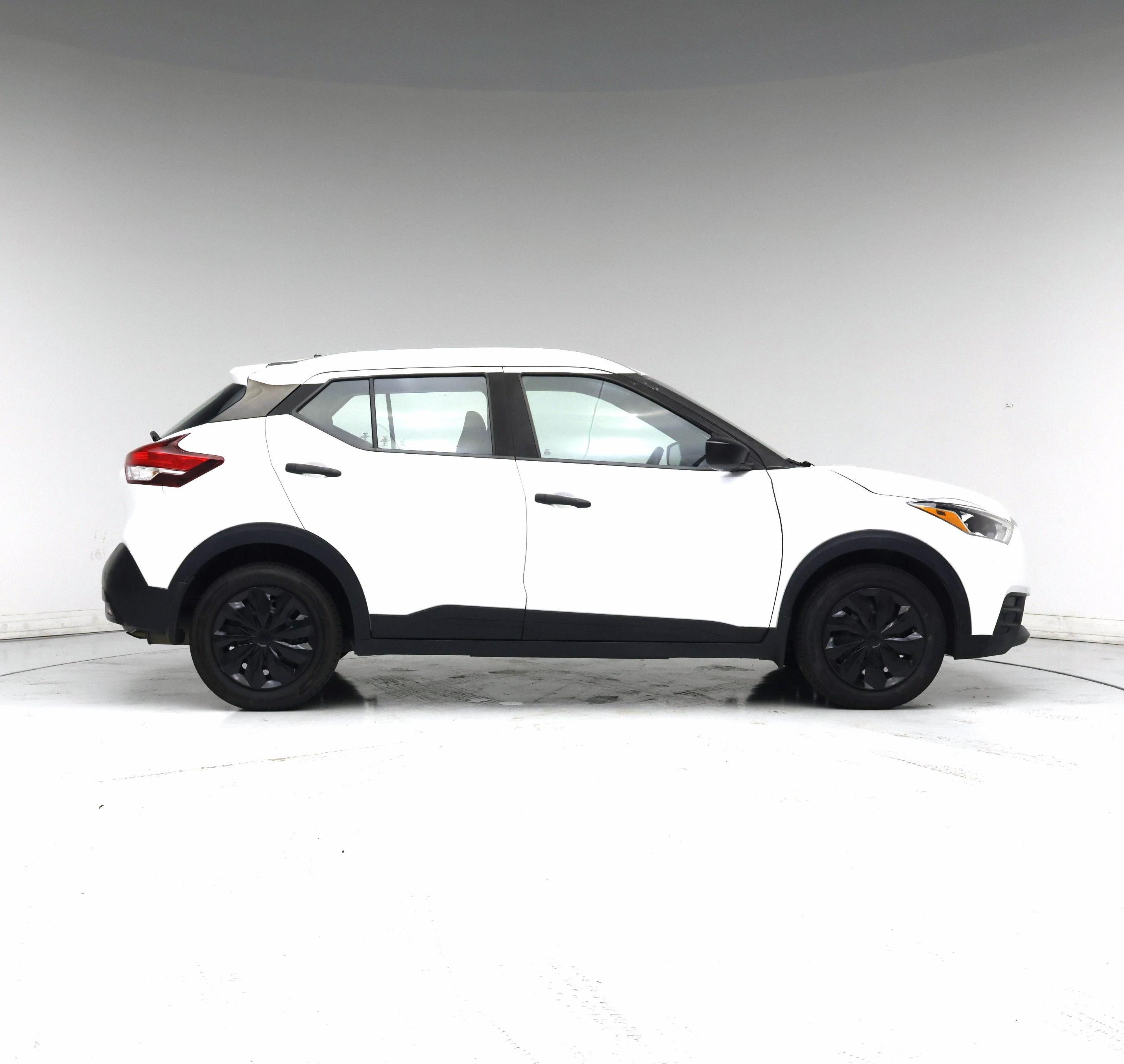 Thumbnail: 2019 Nissan Kicks - 7