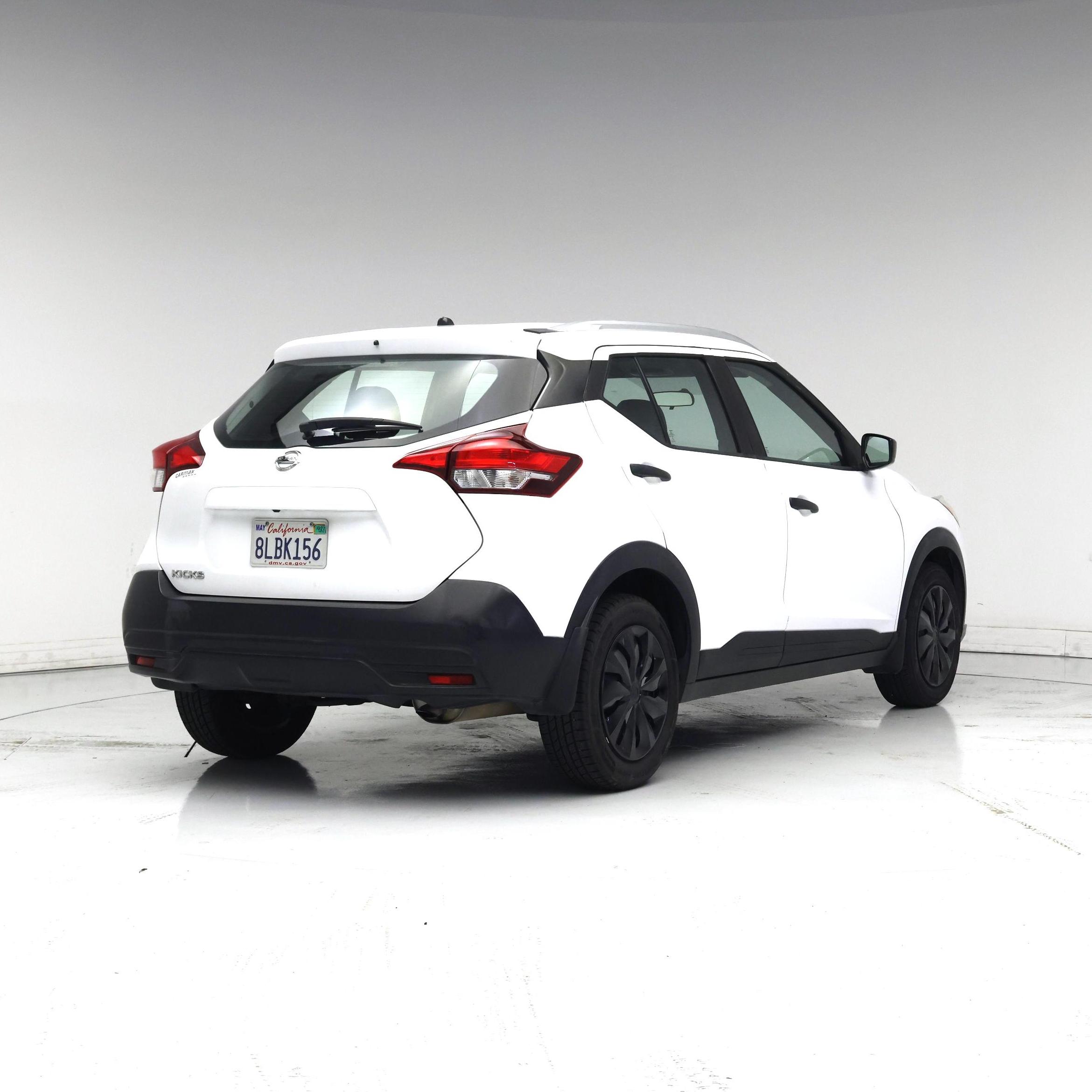 Thumbnail: 2019 Nissan Kicks - 8